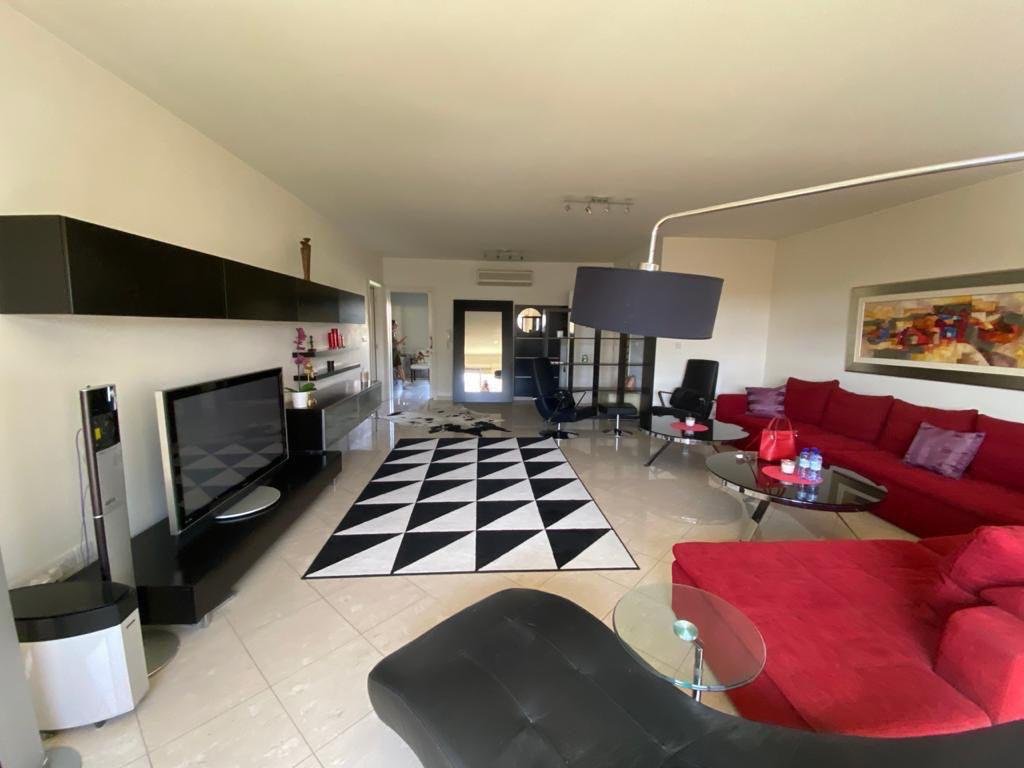 Spacious 3-Bedroom Apartment in Neapolis, Limassol