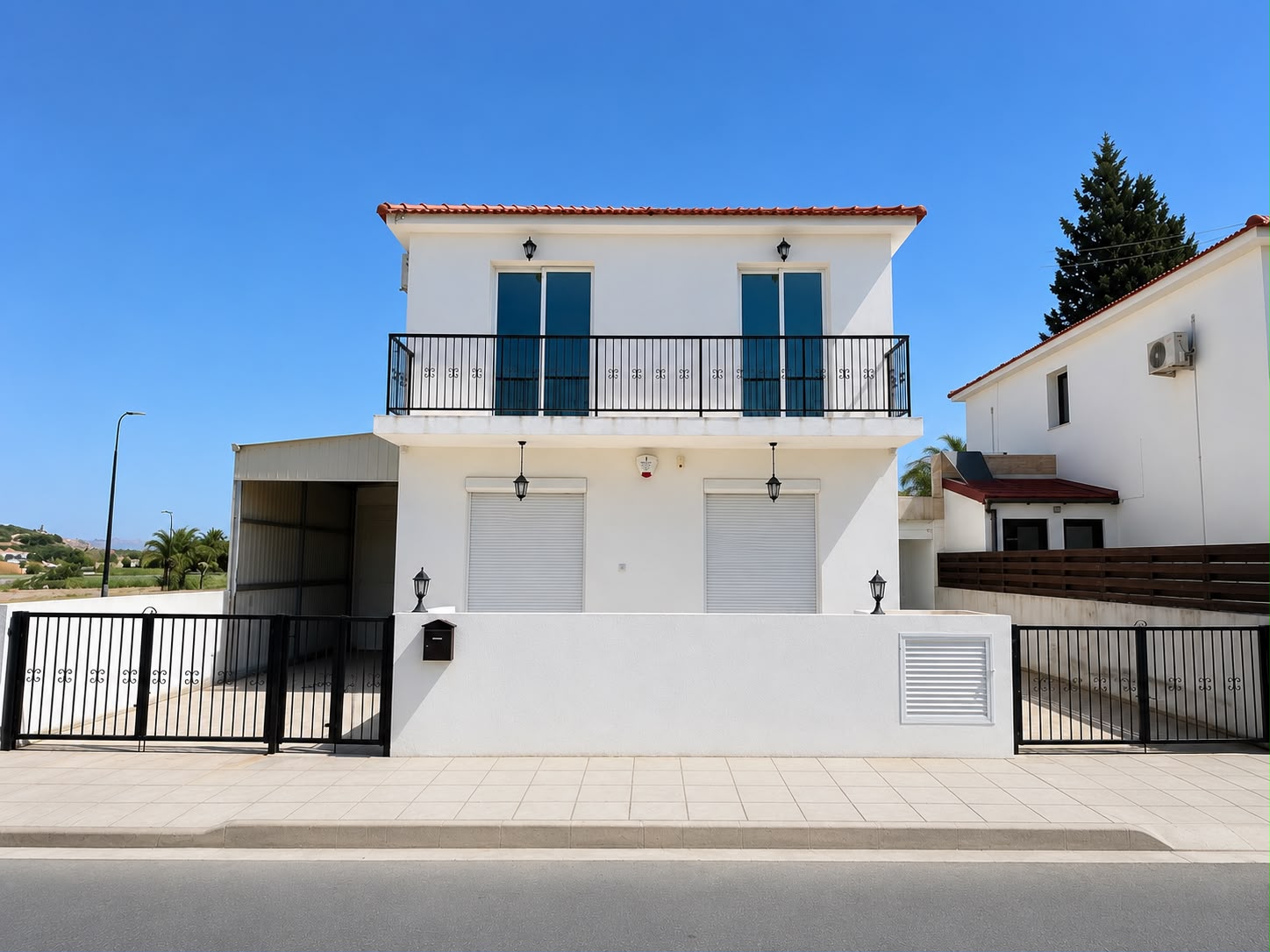 Detached 4 bedroom house in Pyla