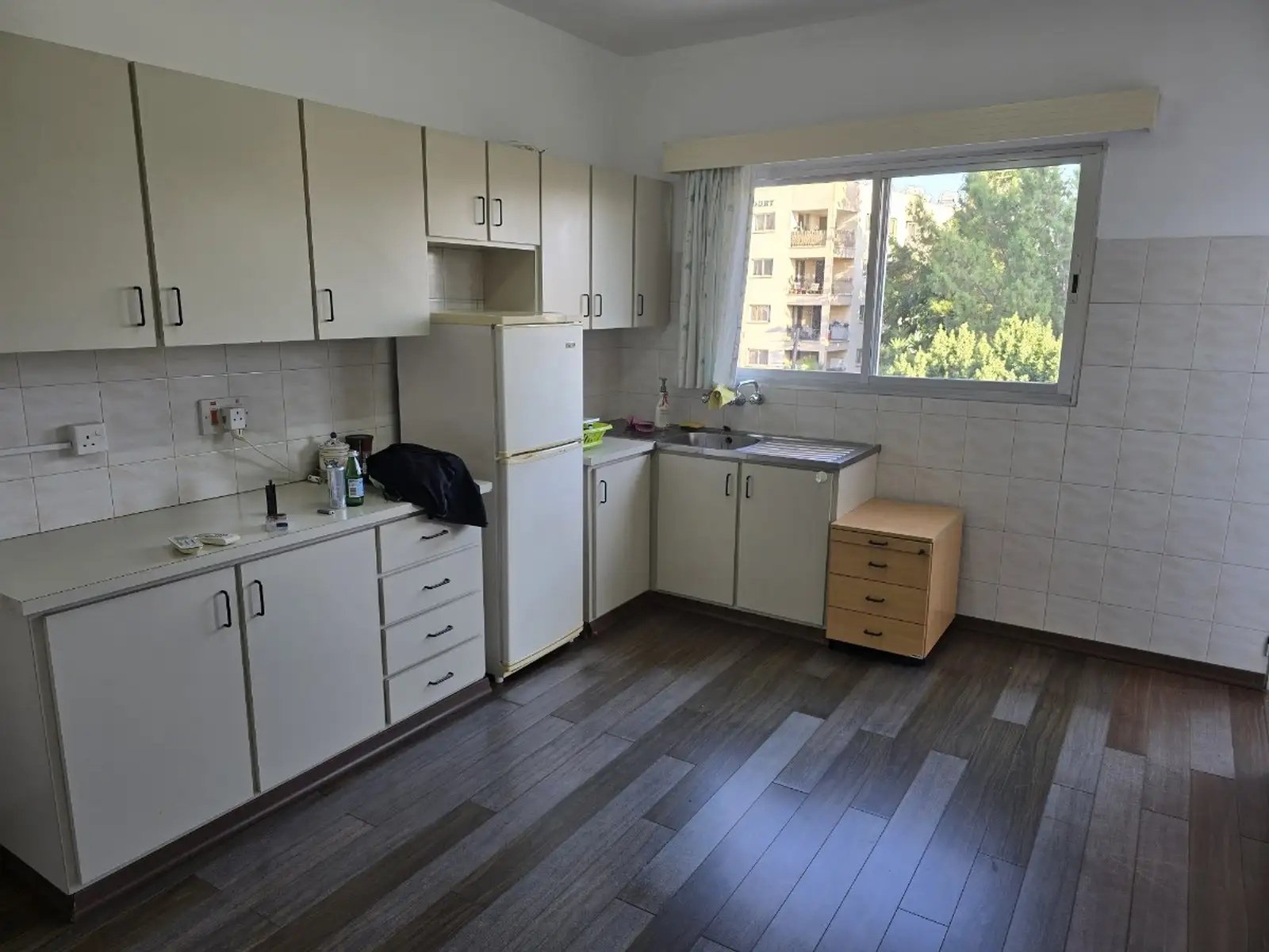 3-bed apartment in Agia Triada, Limassol photo 15