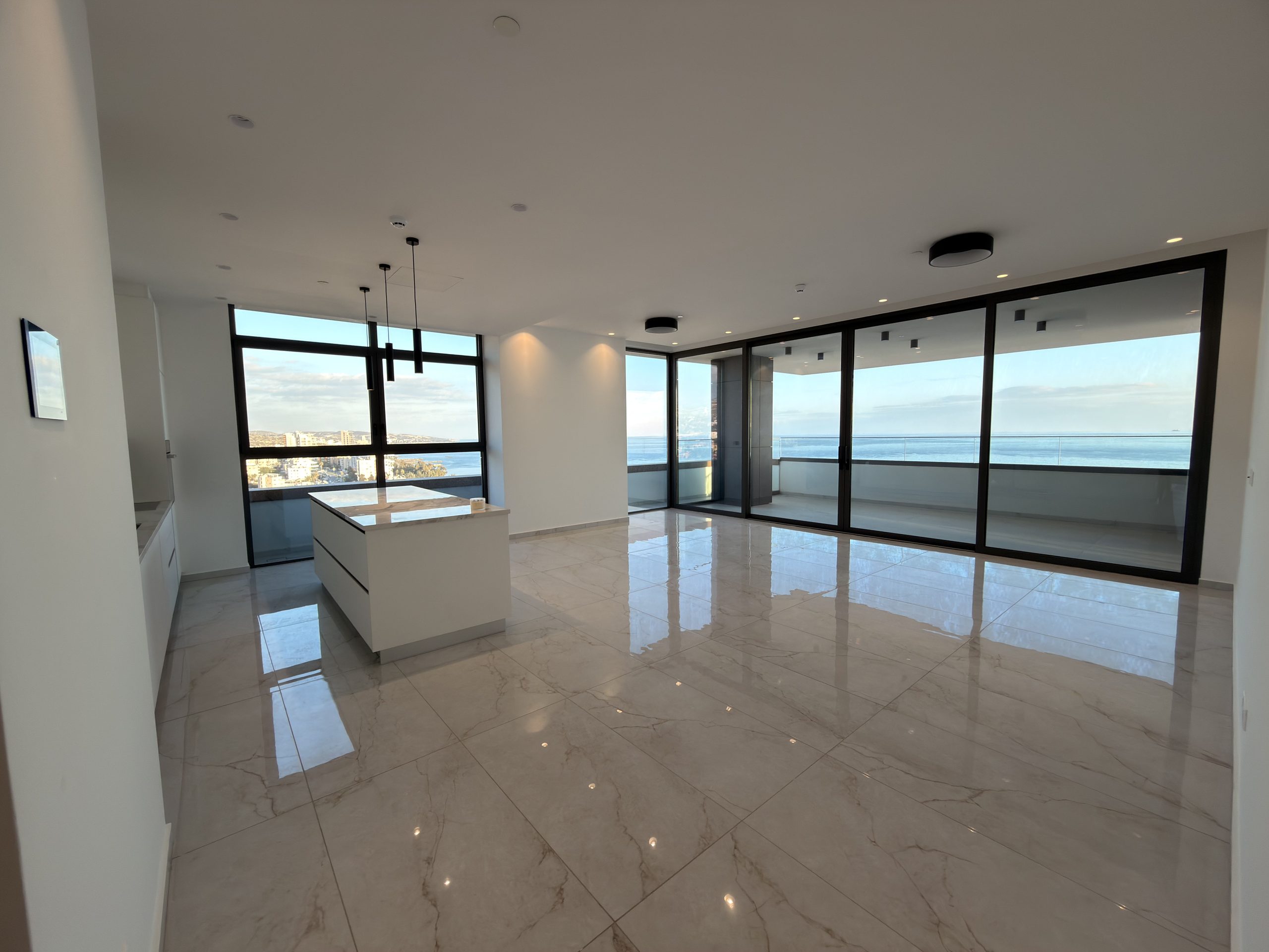 Spacious 2-Bedroom Apartment in Agios Tychon, Limassol