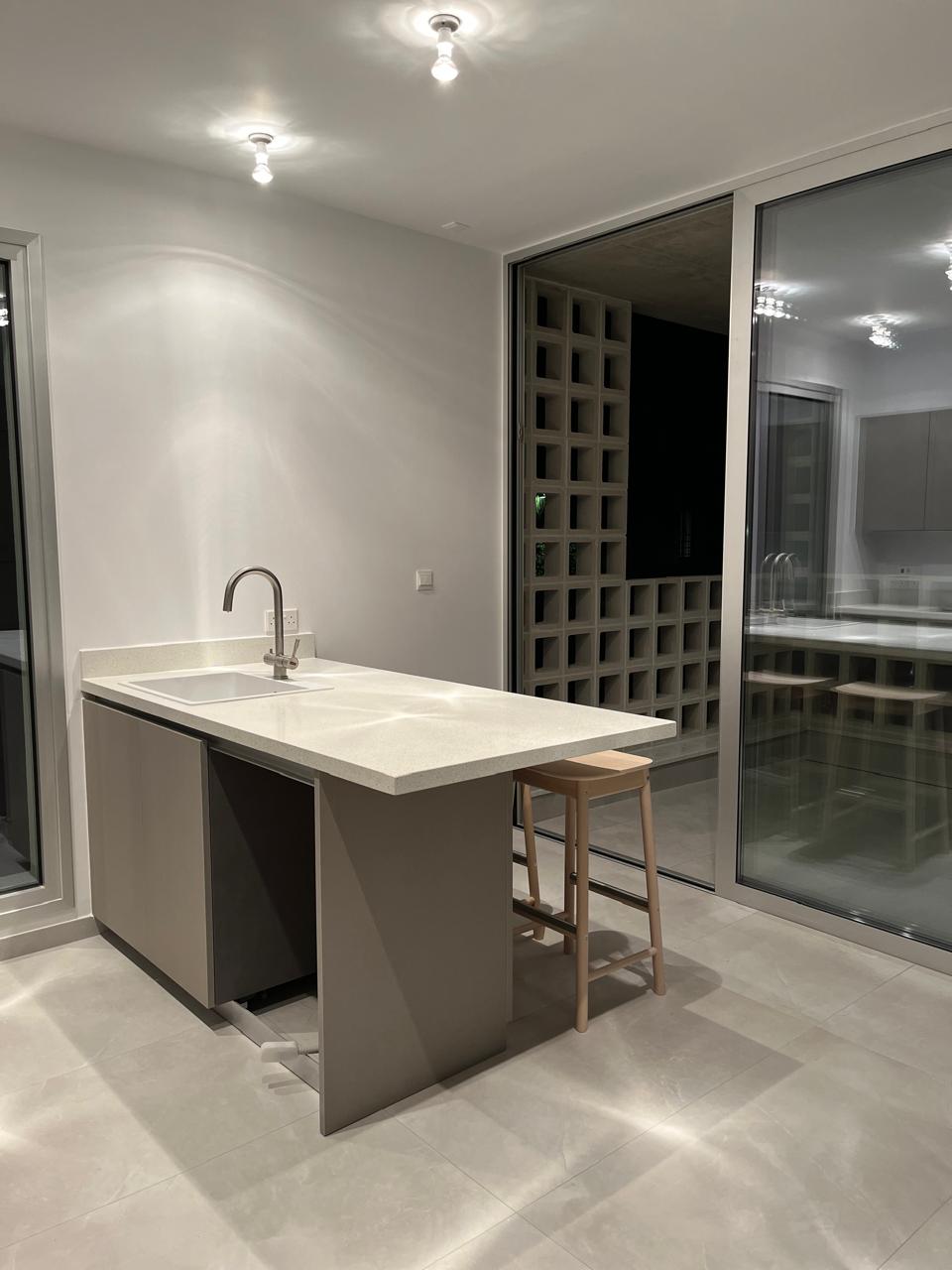 2 bedroom detached house for rent