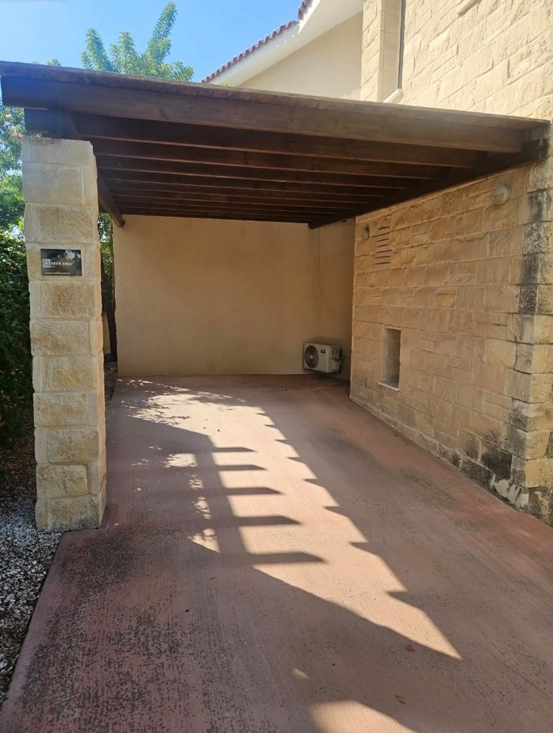 3-bed villa with private pool and sea view in Chlorakas photo 13