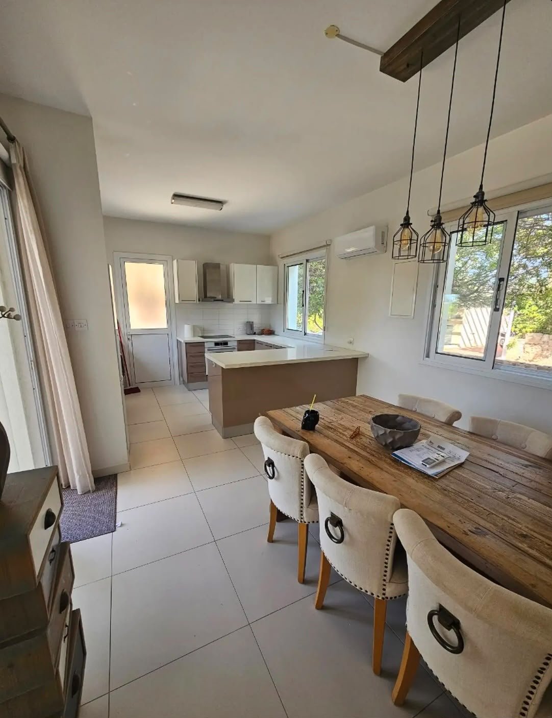 3-bed villa with private pool and sea view in Chlorakas photo 12