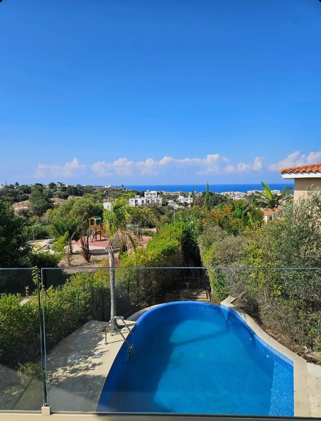 3-bed villa with private pool and sea view in Chlorakas photo 14