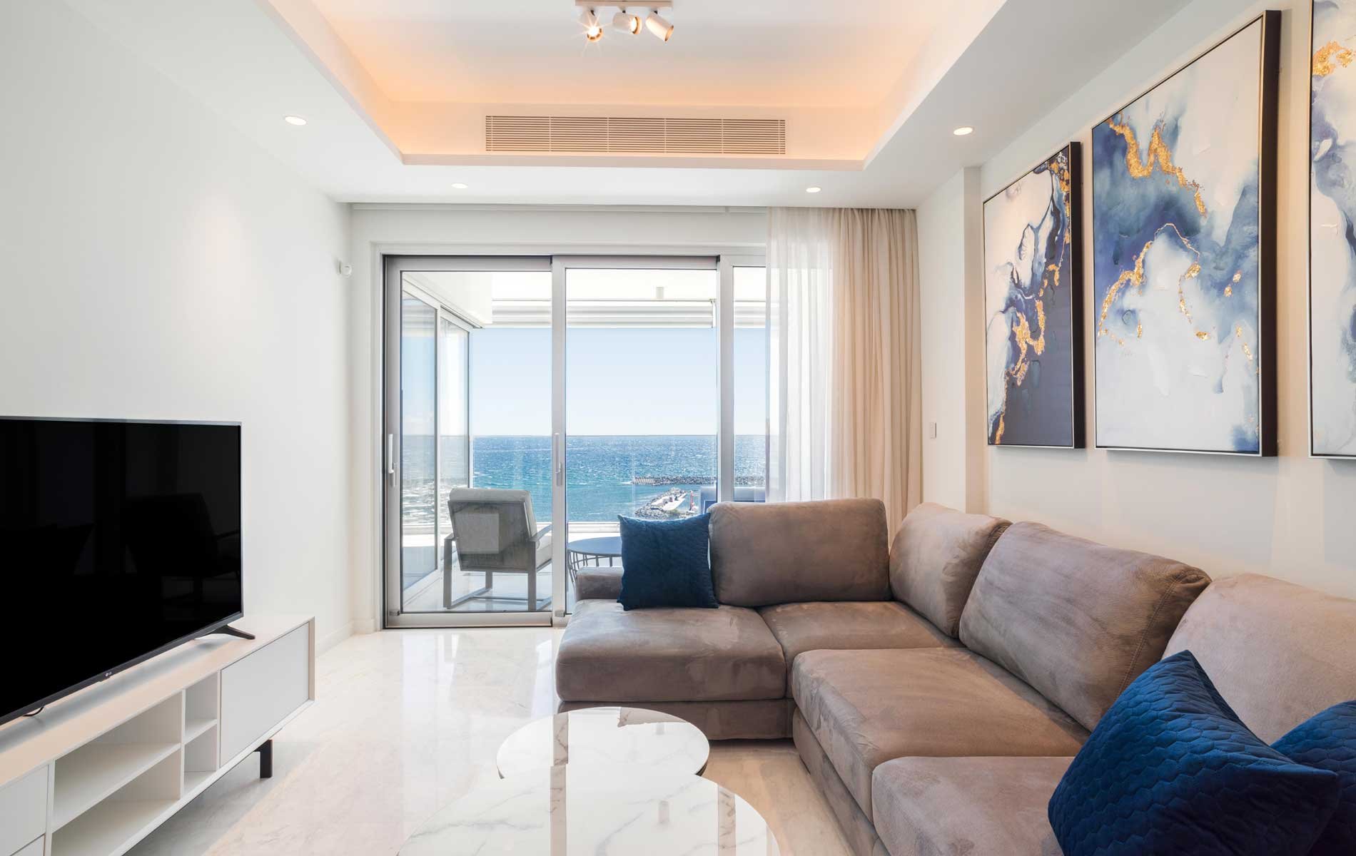 Modern 2-Bedroom Apartment in Parekklisia Tourist Area, Limassol