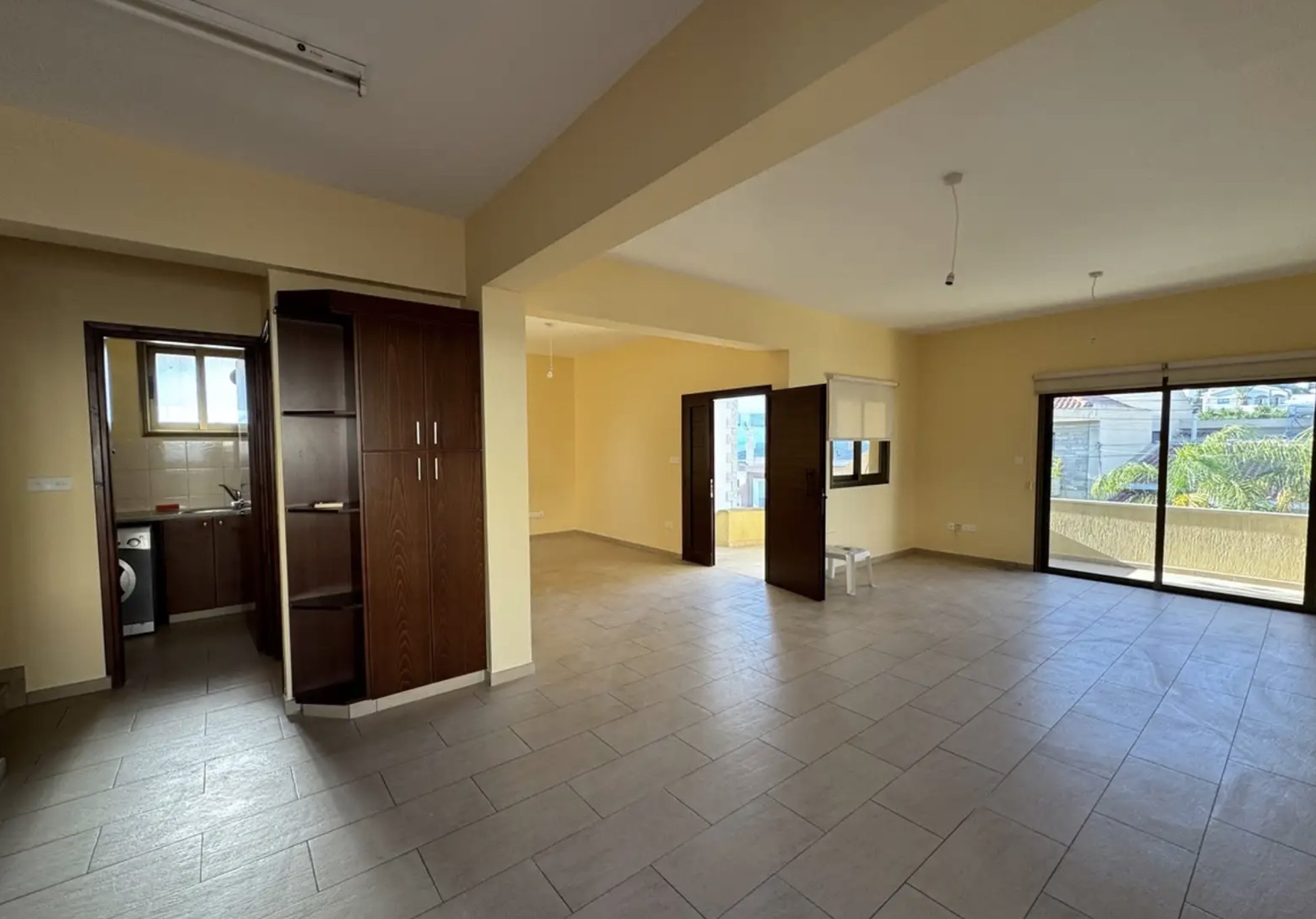 Modern 3-Bedroom Apartment in Mesa Geitonia, Limassol