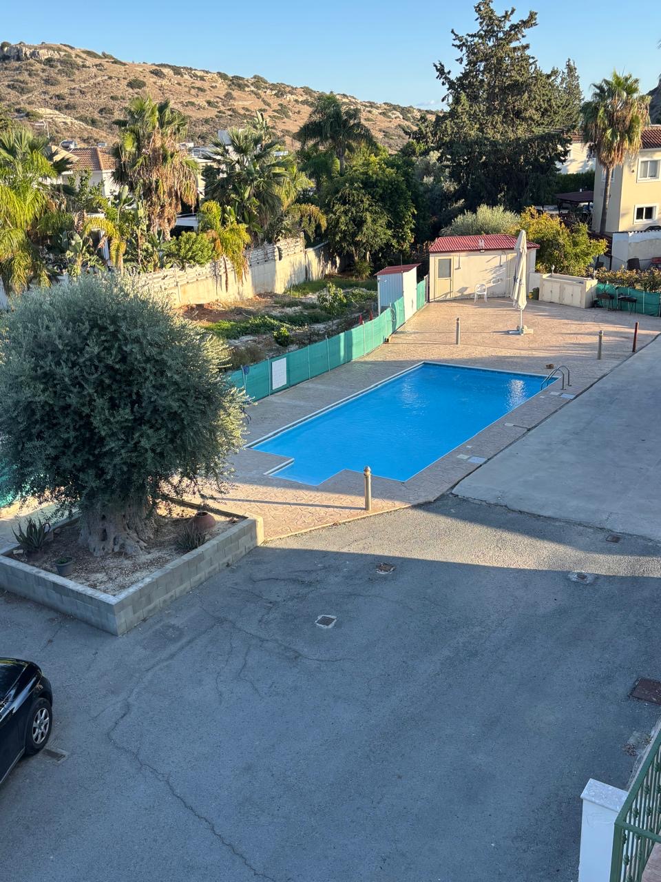 3-bedroom maisonette with a swimming pool