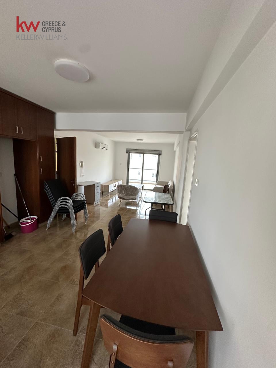 2-bed apartment with covered parking in Livadia, Larnaca photo 2