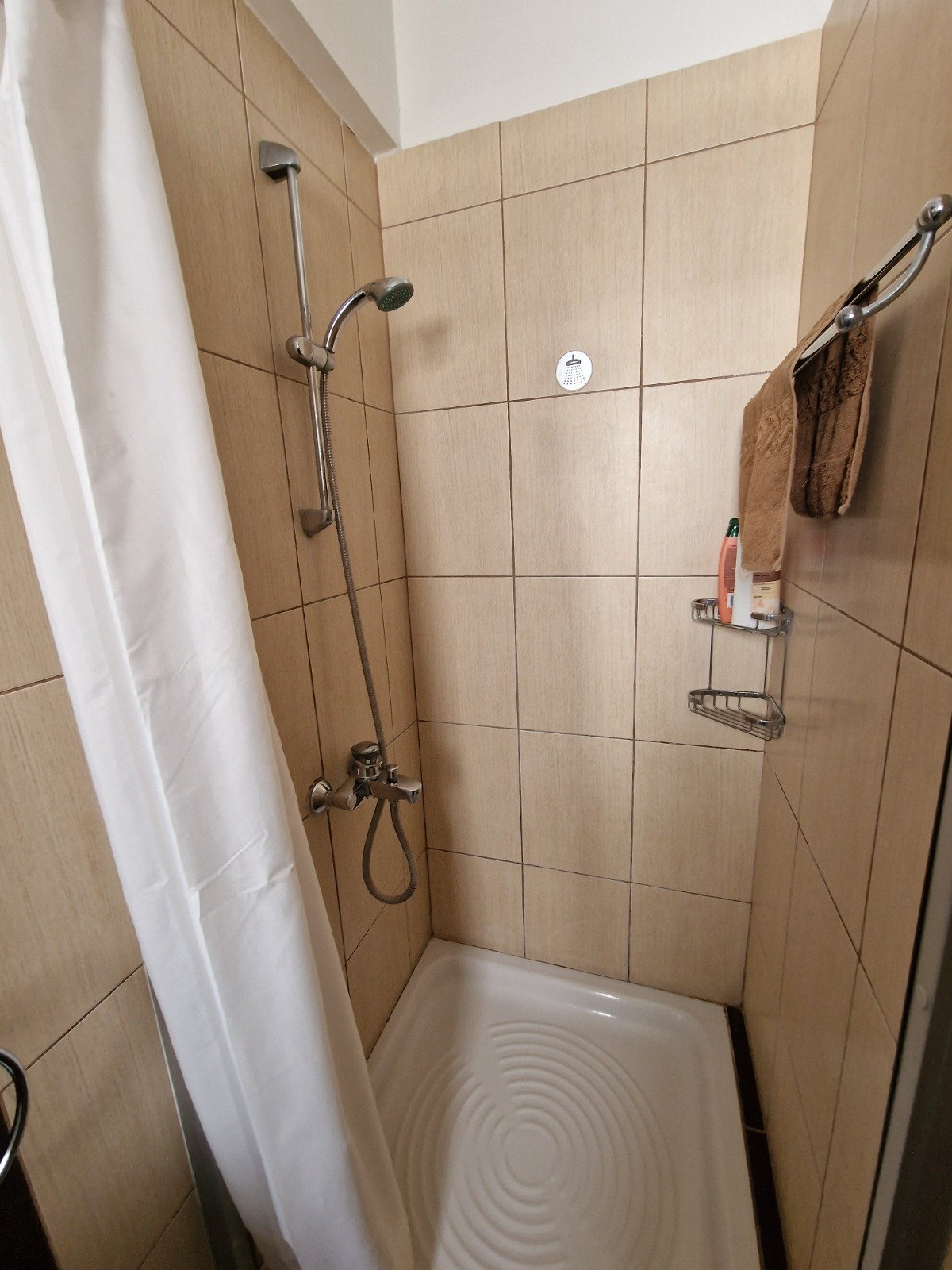 3-bed furnished apartment for rent in Columbia, Germasogeia photo 14