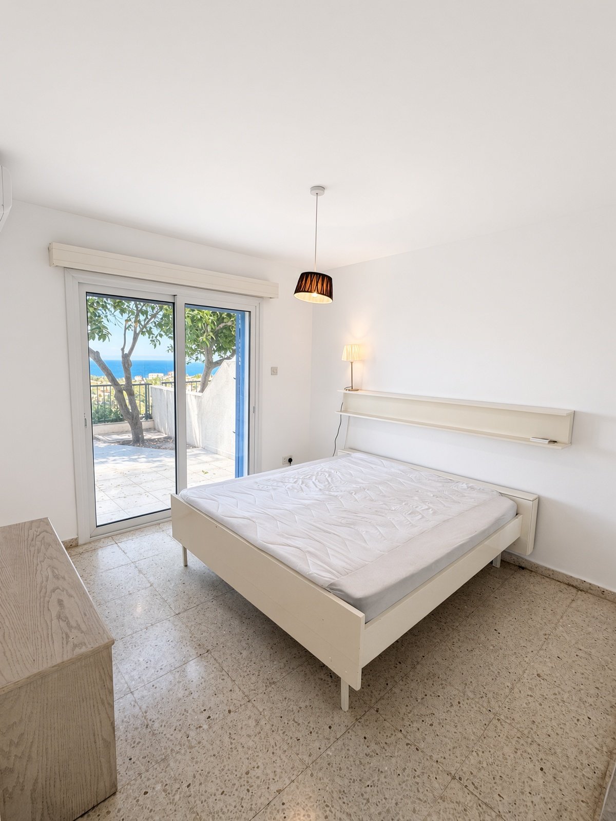 3-bedroom apartment with sea view in Pissouri, Limassol photo 6