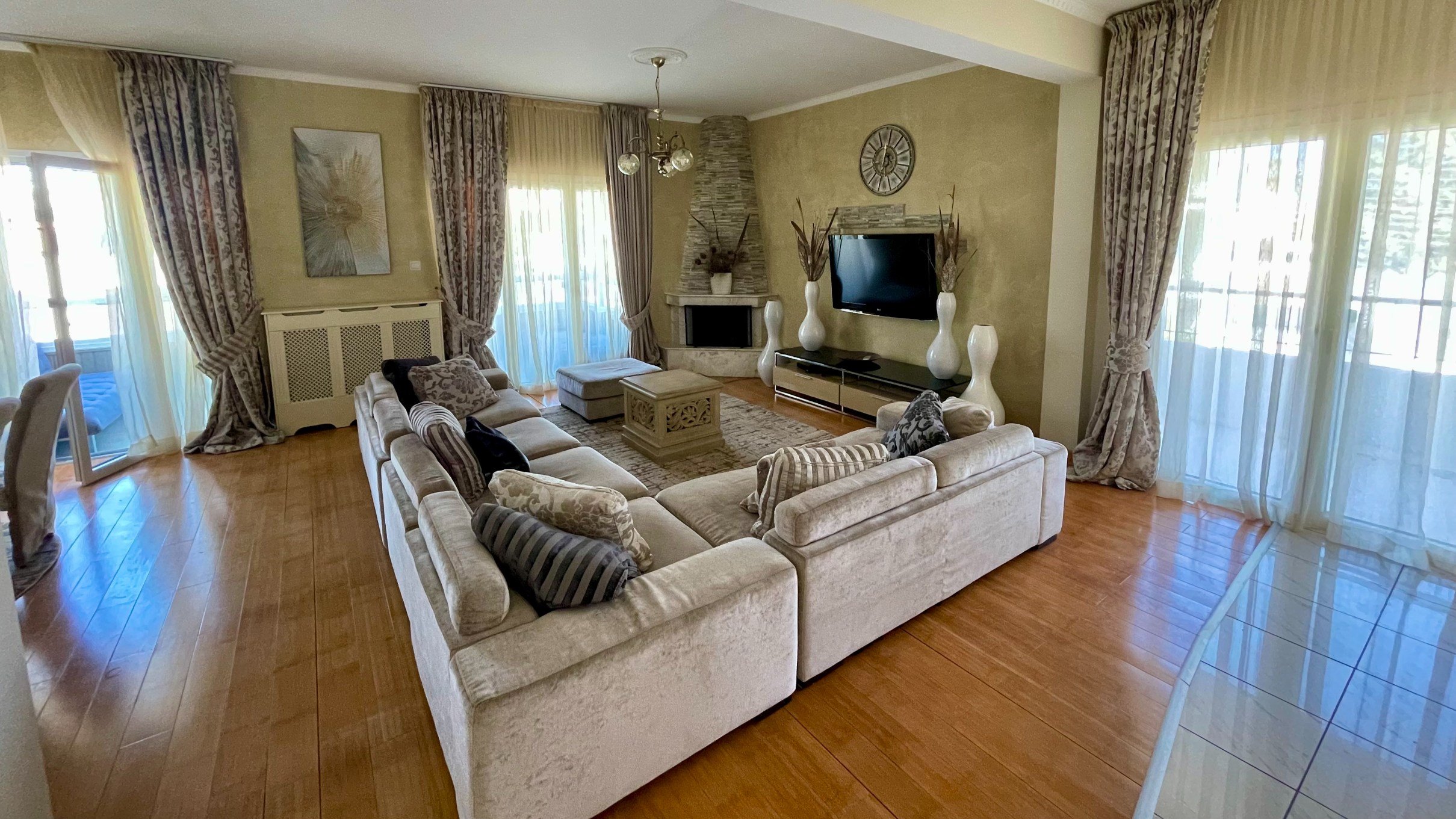 Modern 4-Bedroom Penthouse in Germasogeia, Limassol