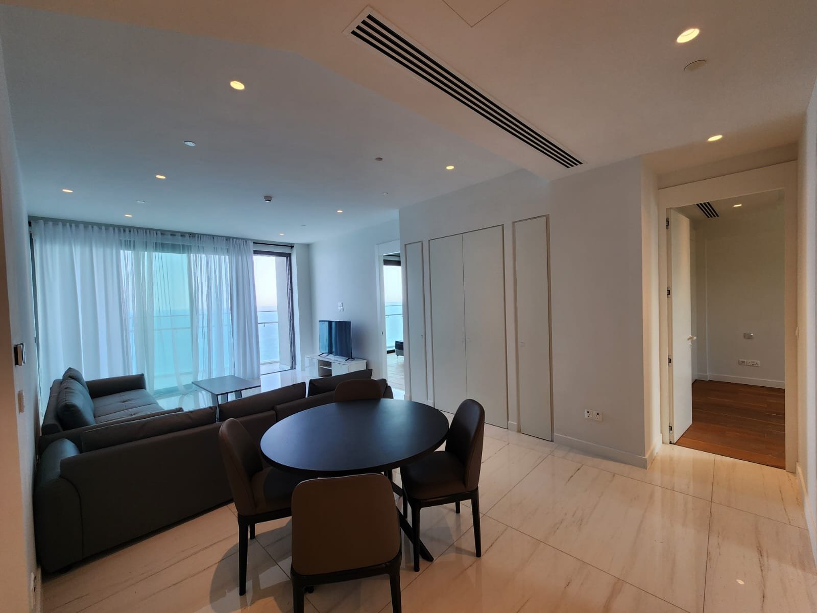 Modern 3-Bedroom Apartment in Germasogeia Tourist Area, Limassol