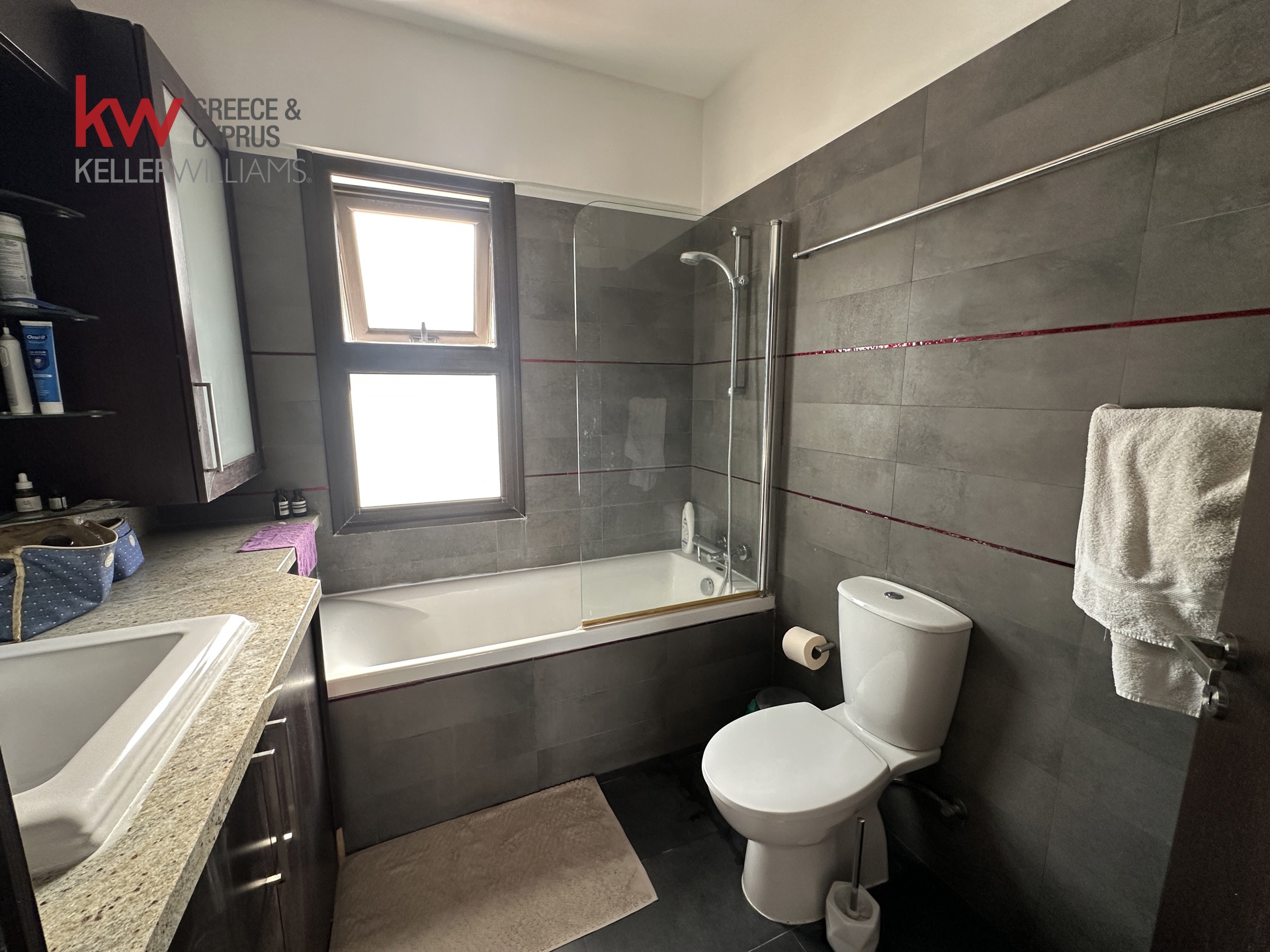 3-bed detached house with yard in Livadia, Larnaca photo 16