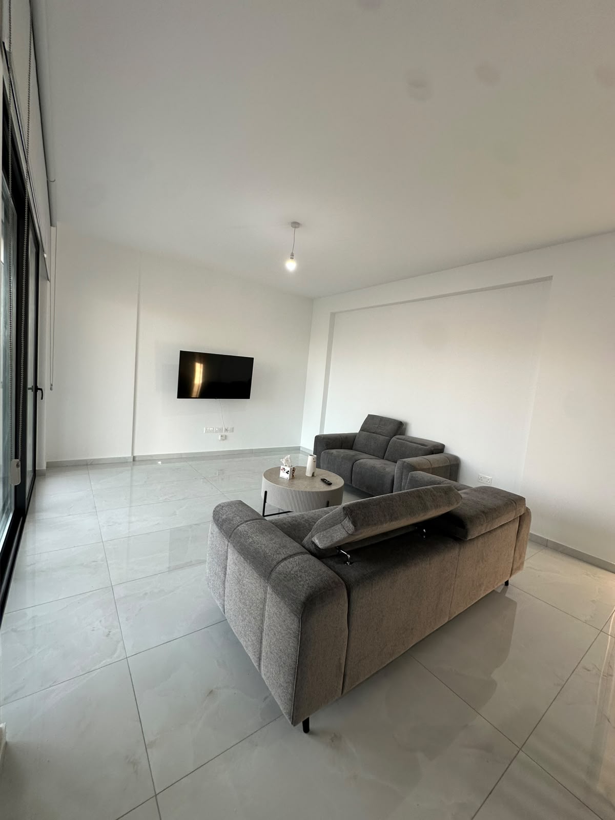 2-bedroom new-build apartment with sea view in Germasogeia photo 6