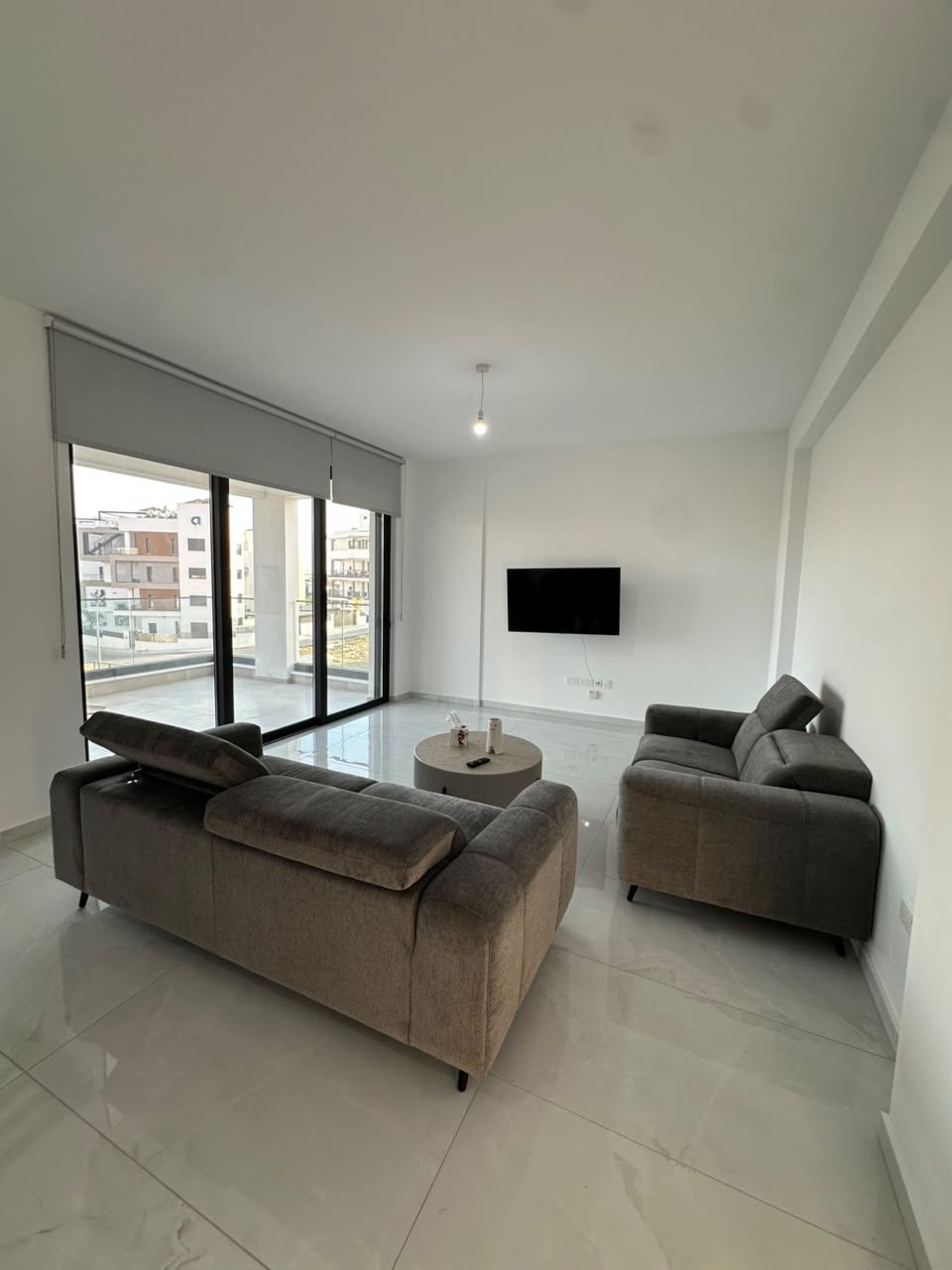 2-bedroom new-build apartment with sea view in Germasogeia photo 11