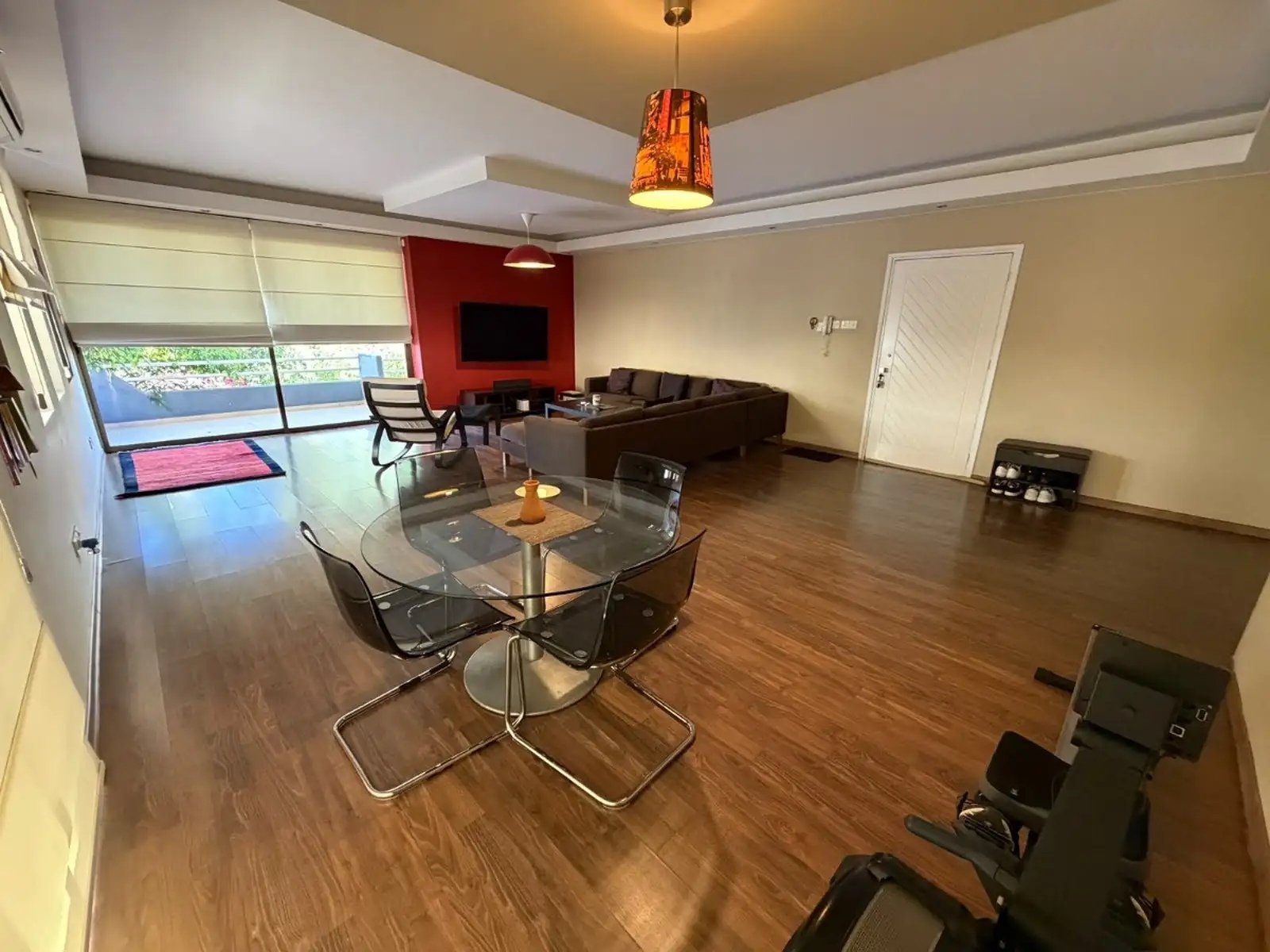 Renovated 3-bed furnished apartment in Katholiki, Limassol photo 2