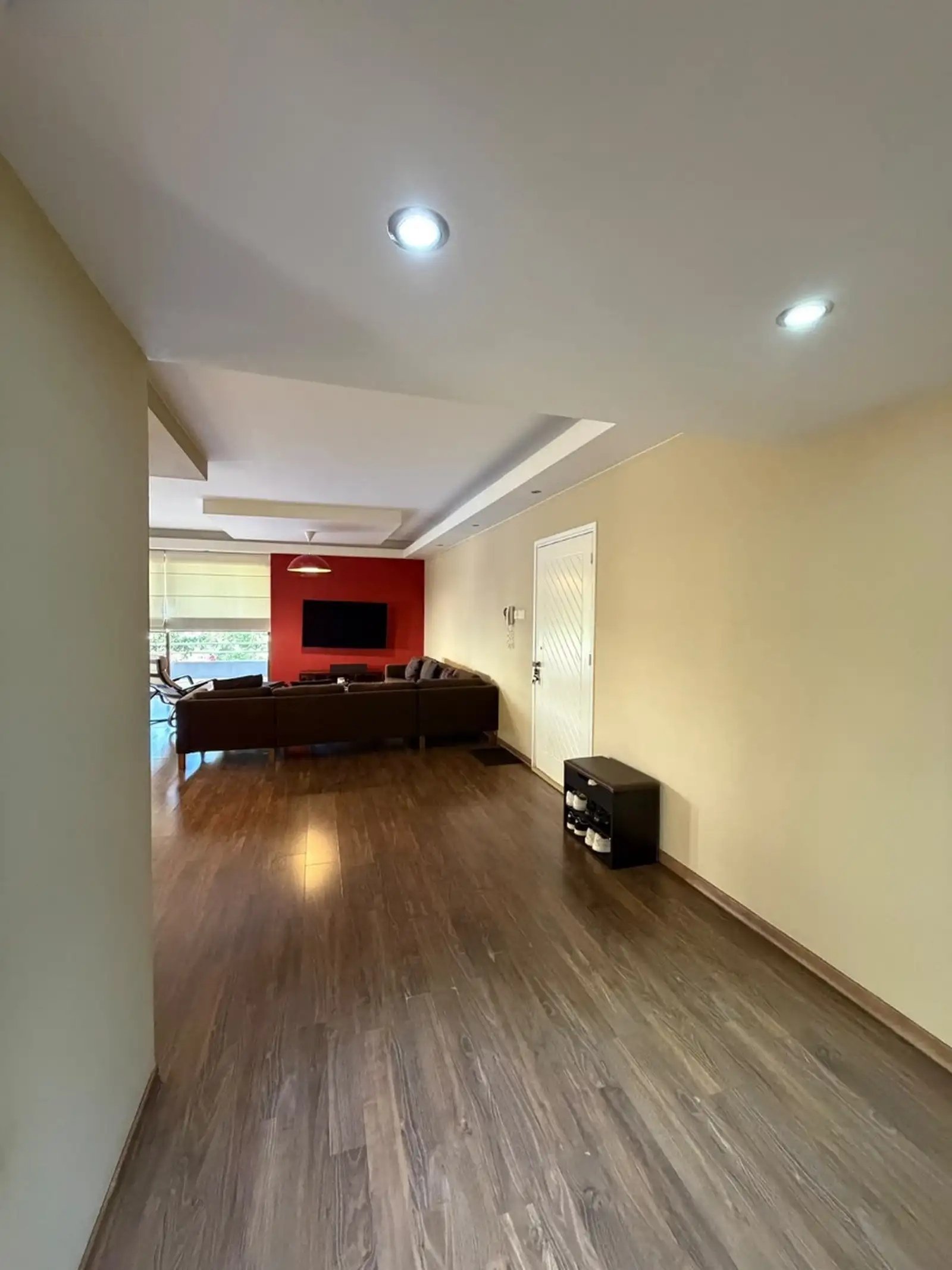 Renovated 3-bed furnished apartment in Katholiki, Limassol photo 4