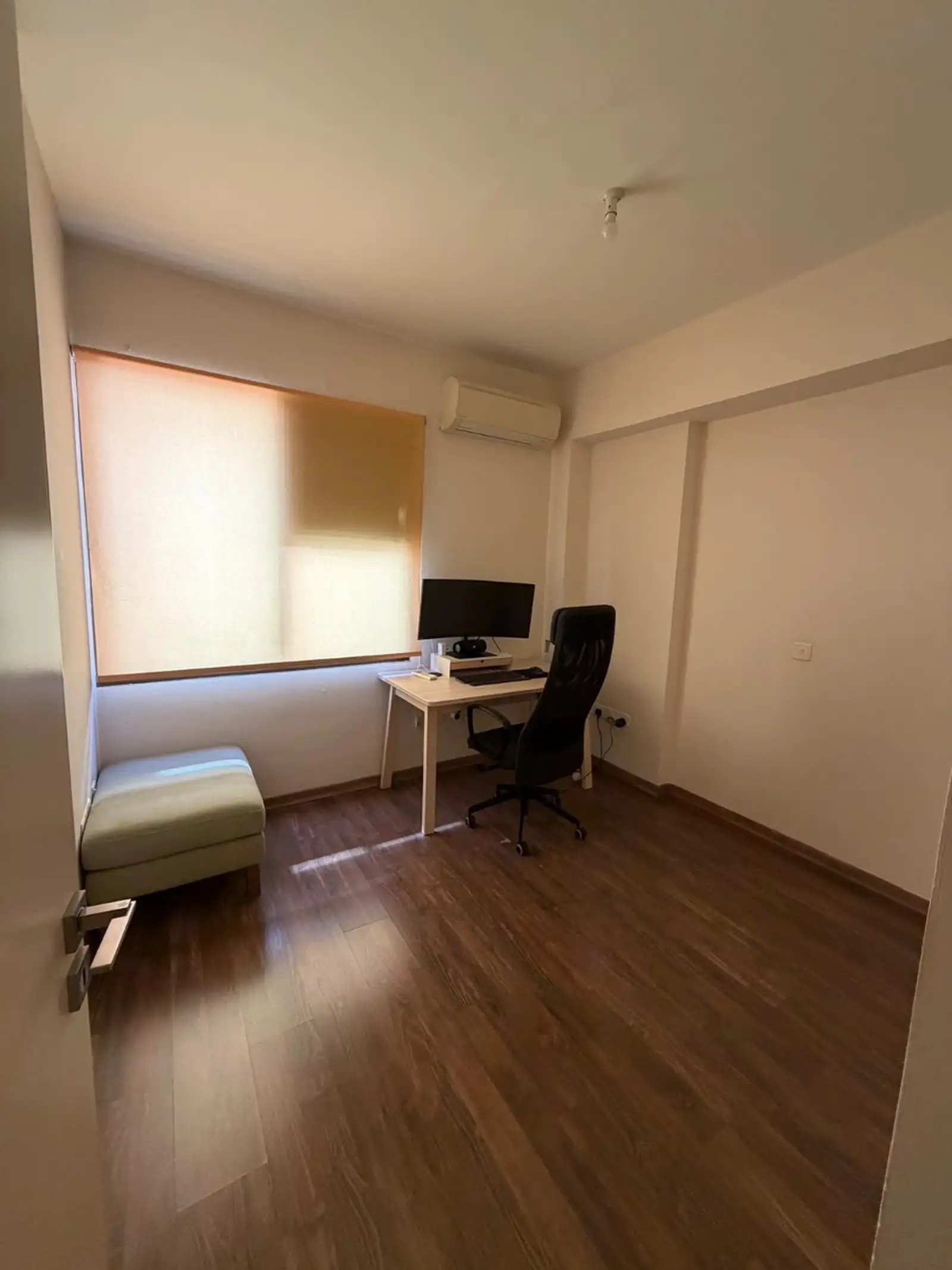 Renovated 3-bed furnished apartment in Katholiki, Limassol photo 15