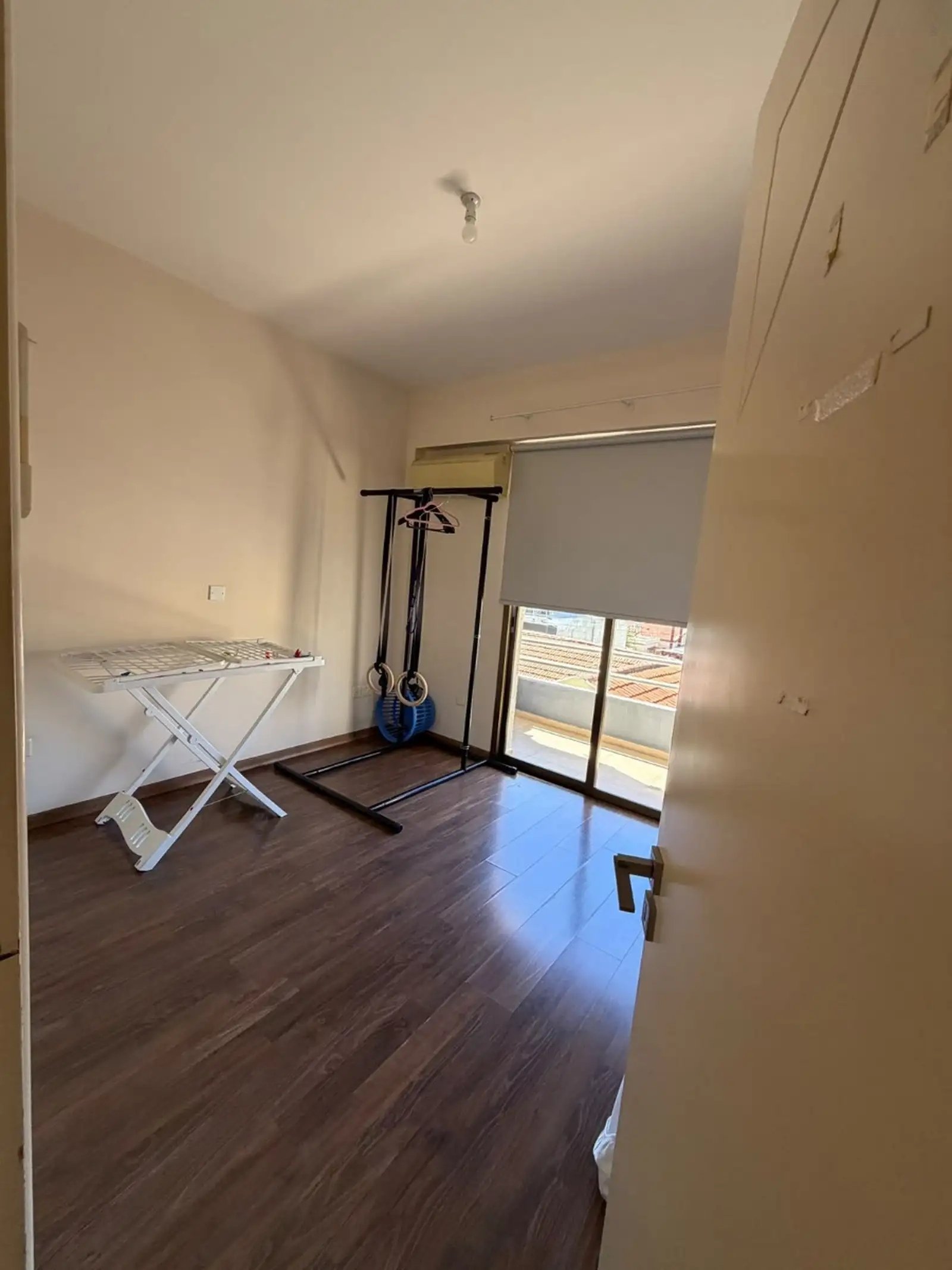 Renovated 3-bed furnished apartment in Katholiki, Limassol photo 14
