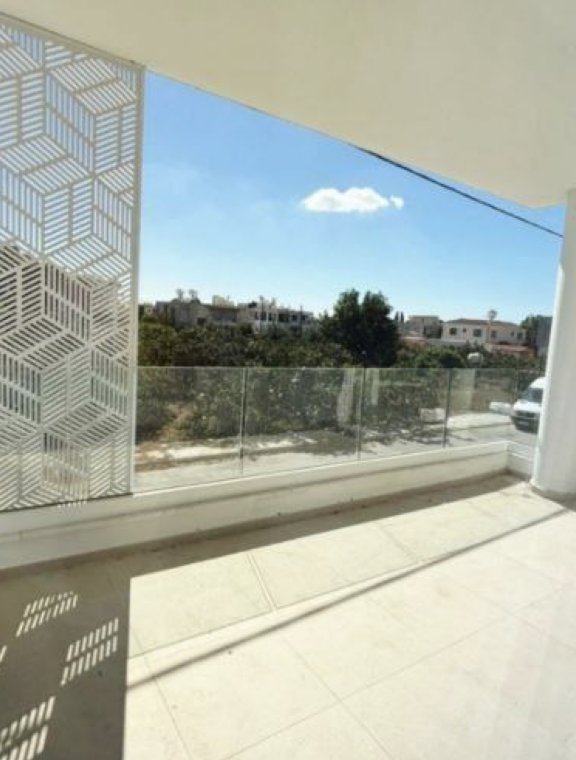 Modern 2-Bedroom Apartment in Zakaki, Limassol