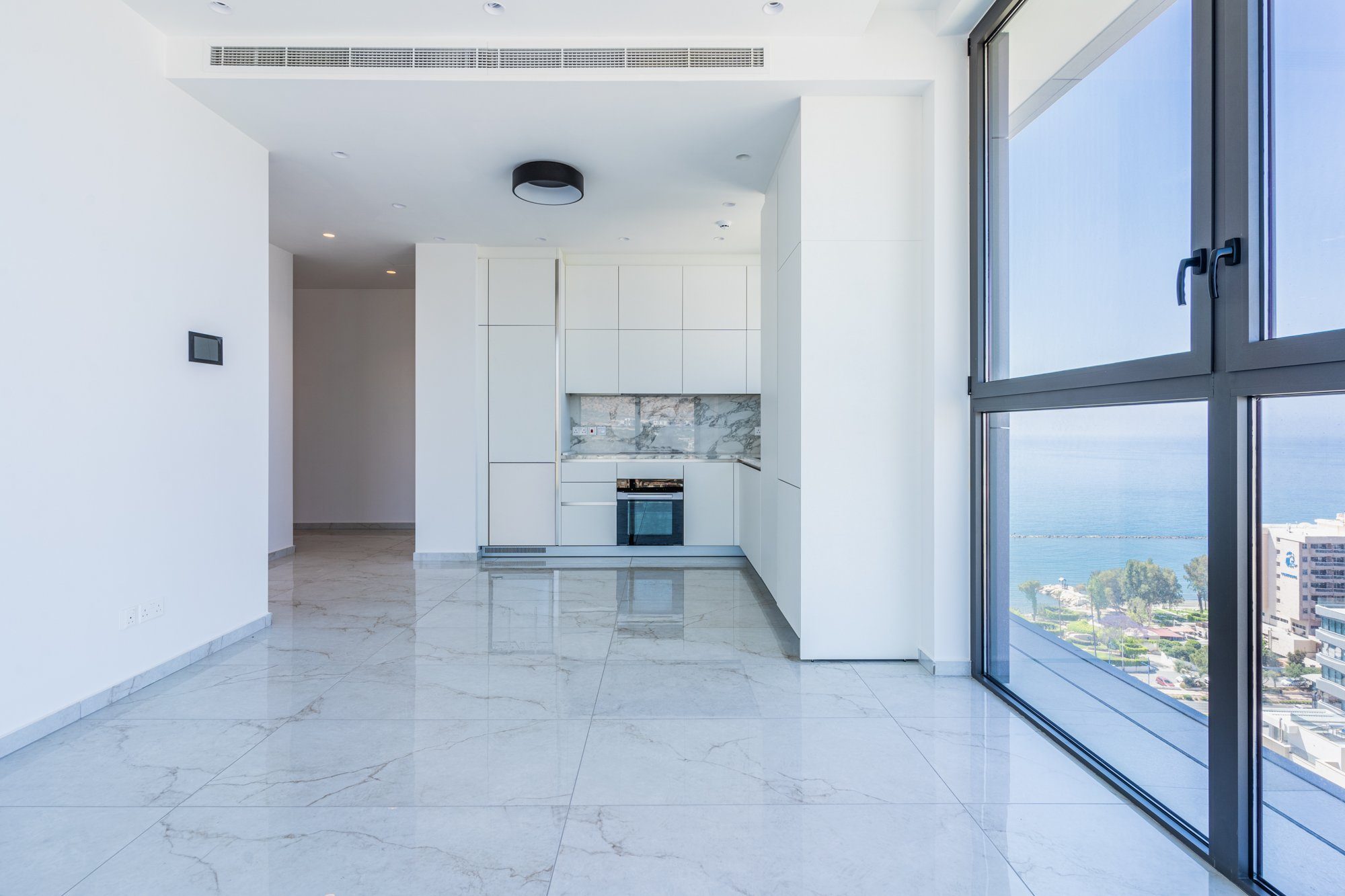 Modern 1-Bedroom Apartment in Agios Tychon, Limassol