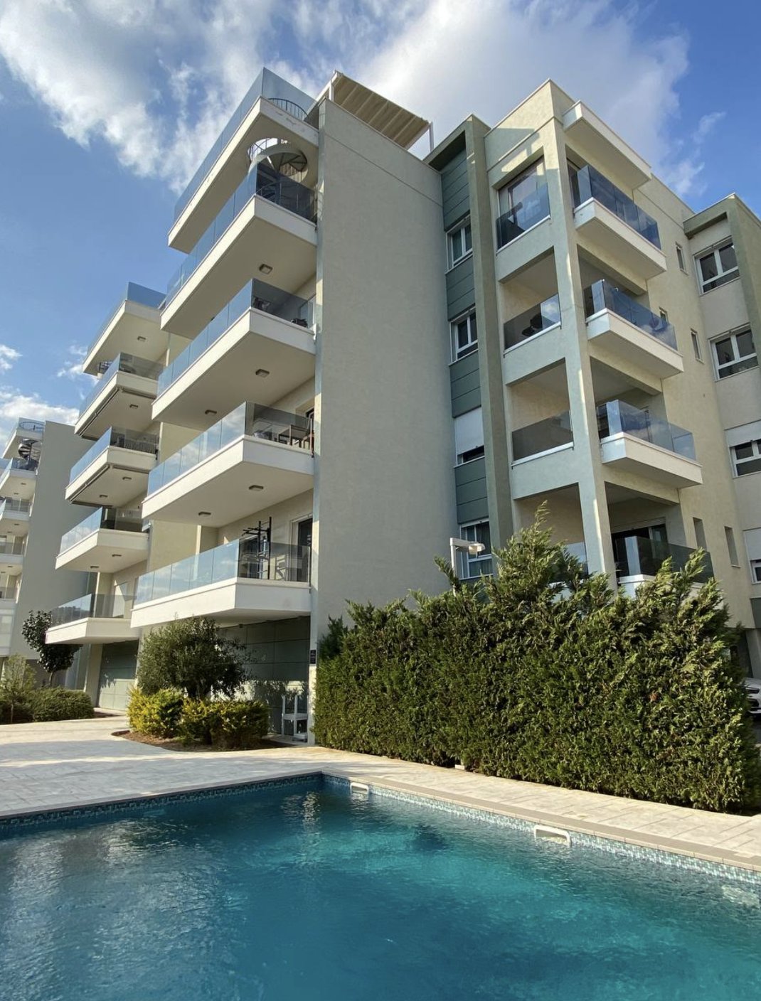 Modern 4-Bedroom Apartment in Agios Tychon Tourist Area, Limassol