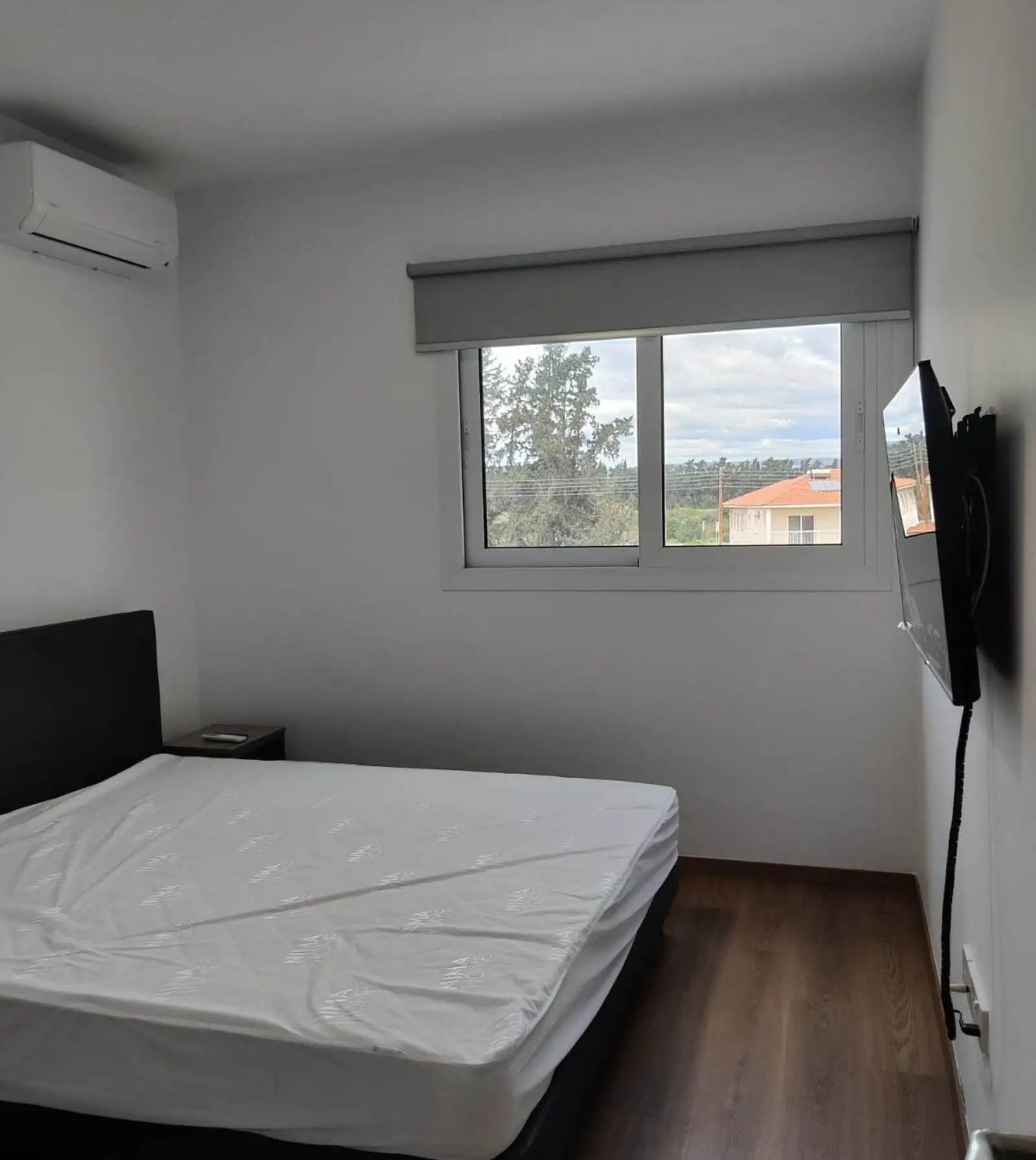 Modern 2-bedroom apartment with pool in Asomatos, Limassol photo 4
