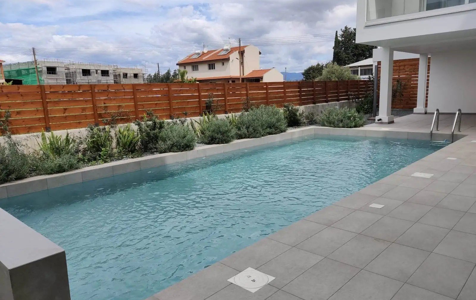 Modern 2-bedroom apartment with pool in Asomatos, Limassol photo 9