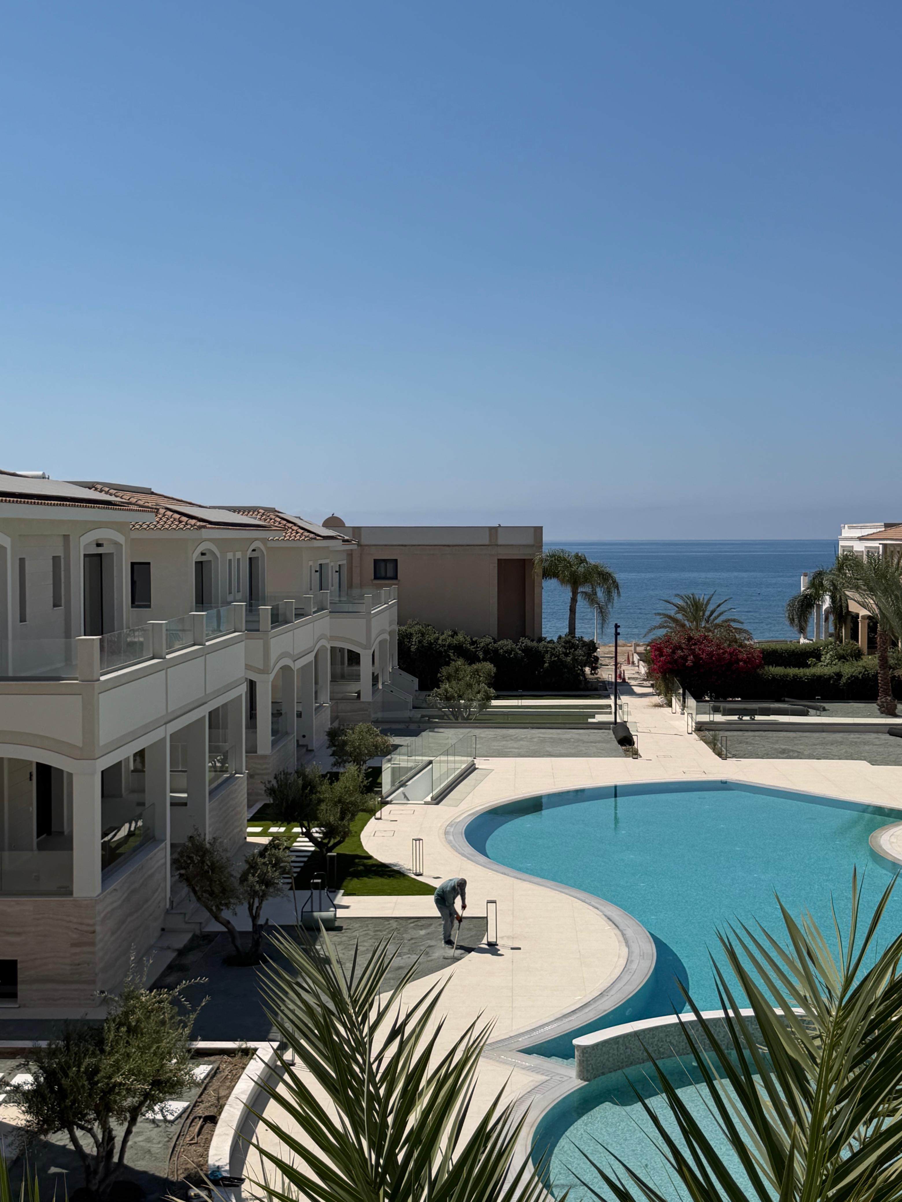 4-bed waterfront villa for rent in Zygi photo 2
