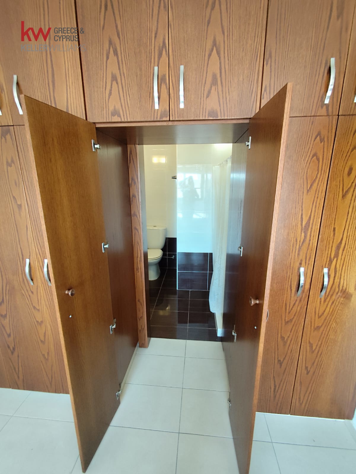 2-bed furnished apartment in Leivadia, Larnaca photo 12