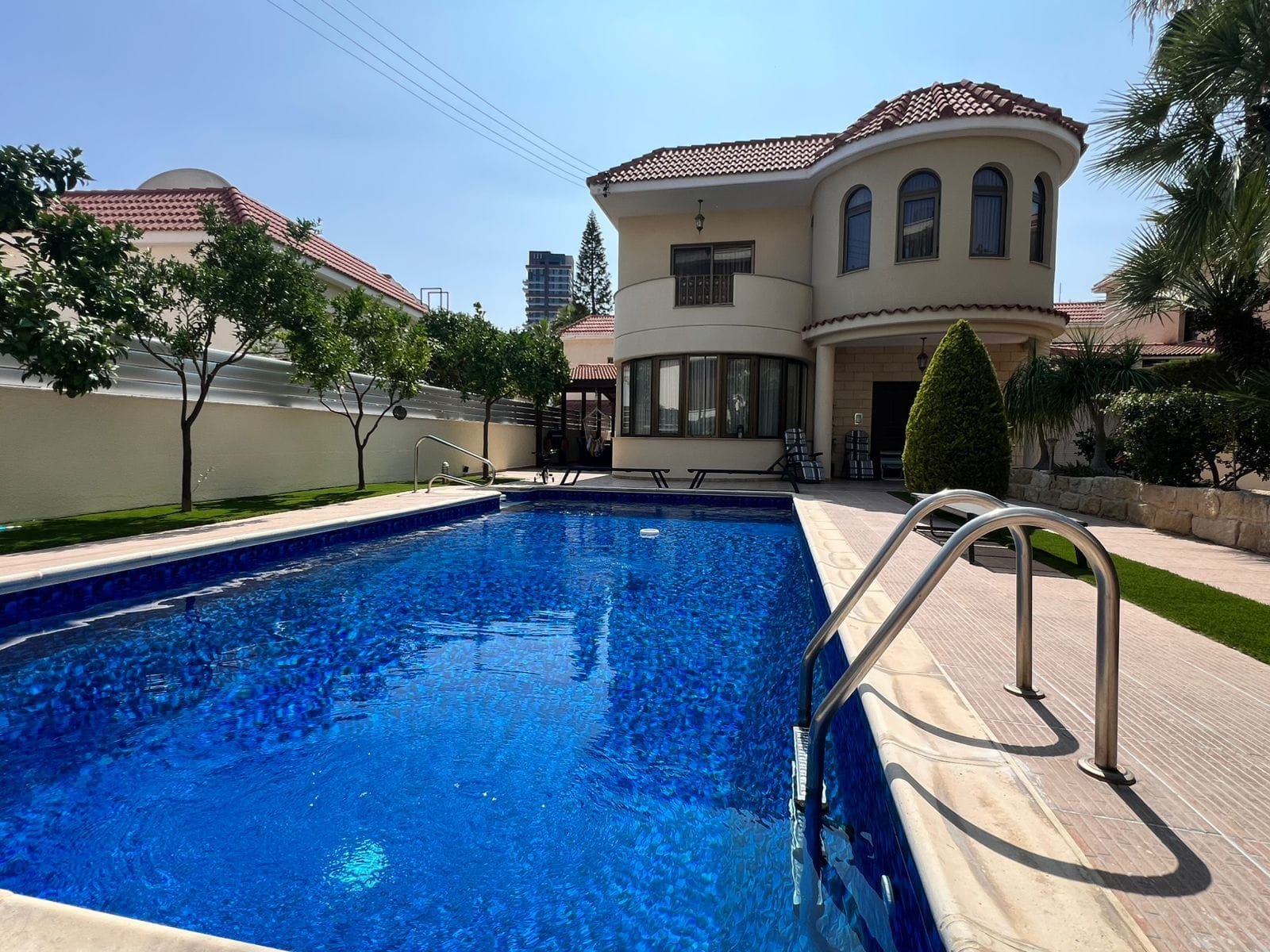 Spacious 5-Bedroom House in Agios Tychon Tourist Area, Limassol