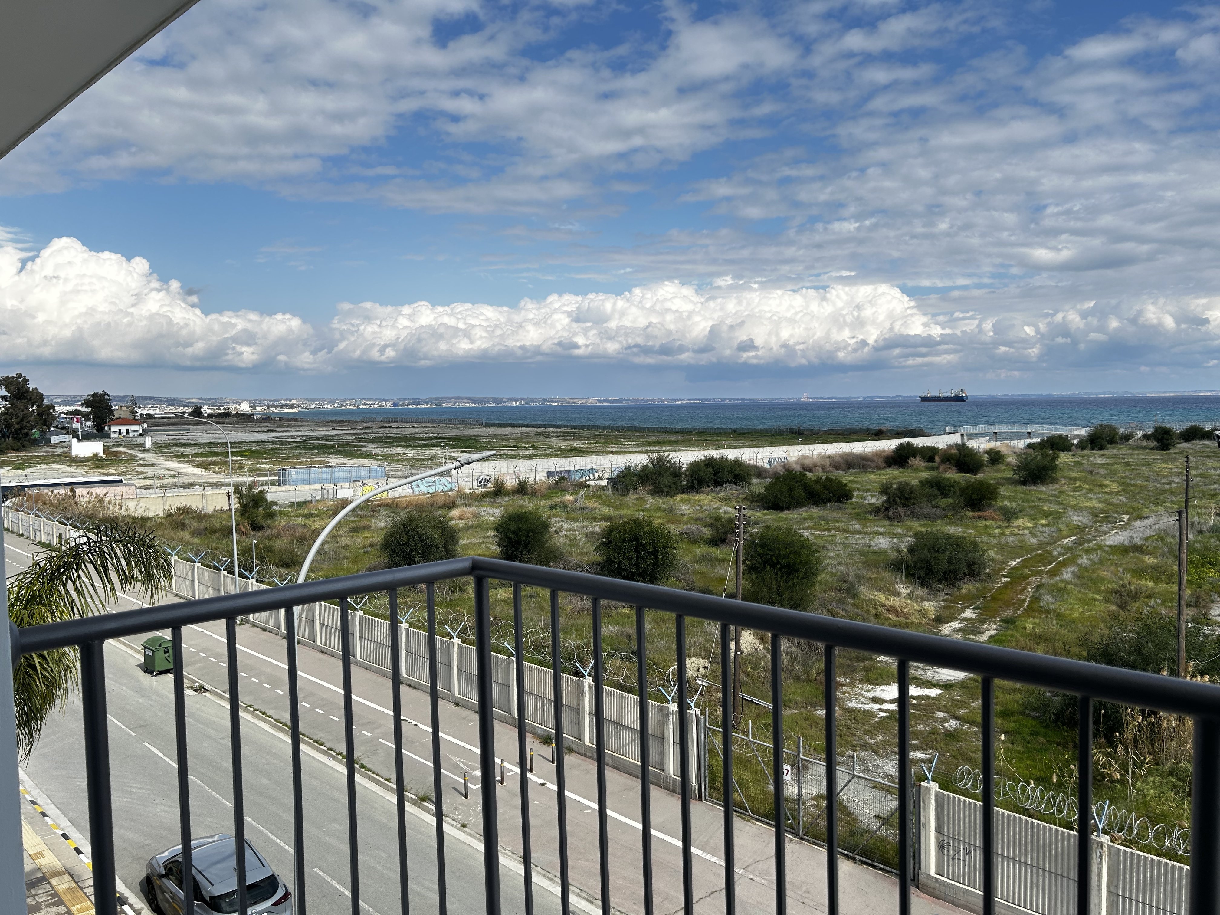 Modern 2-Bedroom Apartment in Harbor, Larnaca
