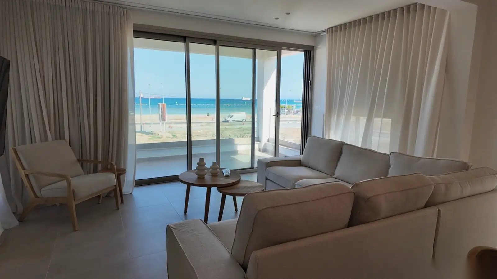 Spacious 2-Bedroom Apartment in Livadia, Larnaca