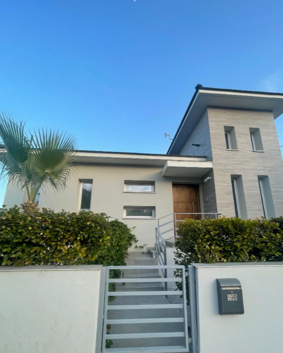 3-bed villa with pool and garden in Pyrgos, Limassol photo 2