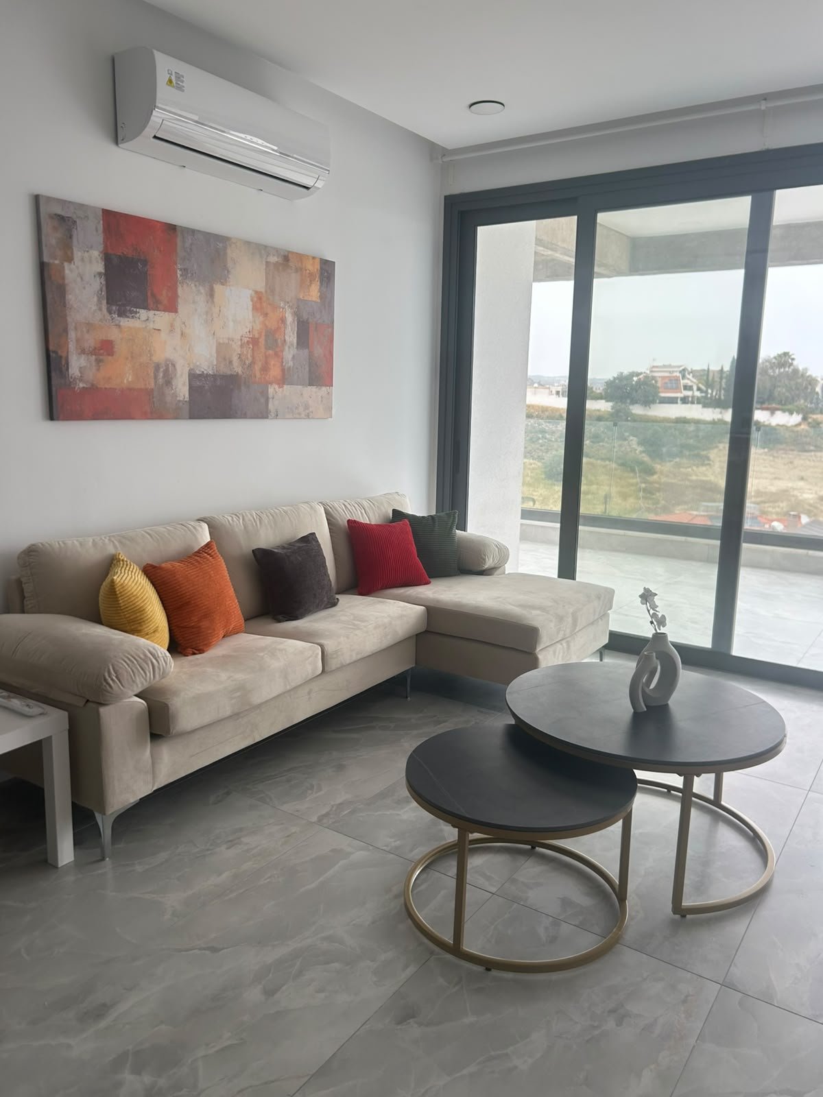 Modern 2-Bedroom Apartment in Agios Athanasios, Limassol