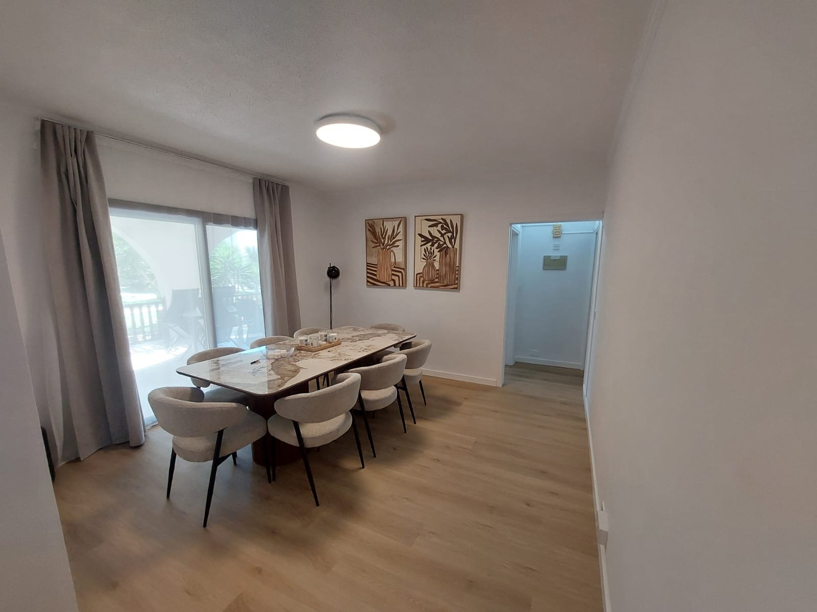 Renovated 3-bed furnished apartment near beach, Agios Tychonas photo 6