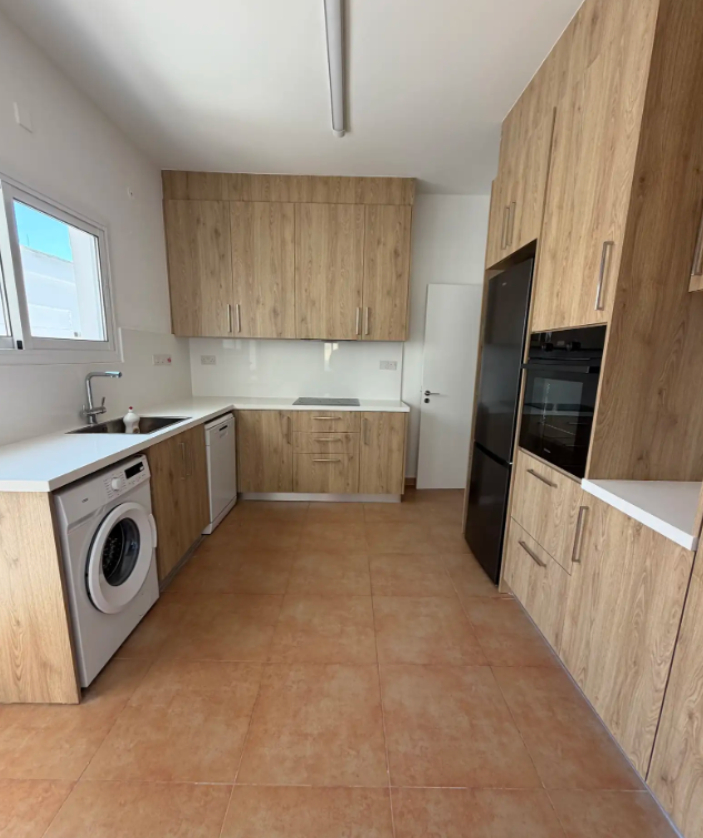 Spacious 3-bedroom house in Agia Zoni, Limassol photo 4