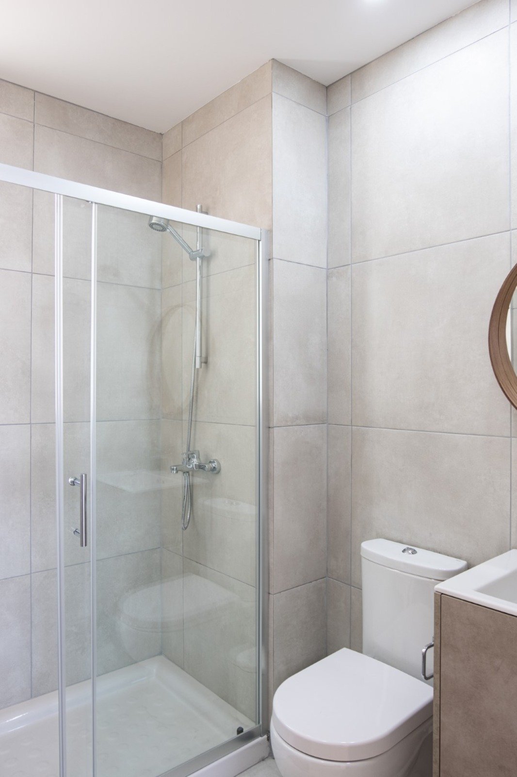 Modern 2-bedroom apartment in Chrysopolitissa, Larnaca photo 10