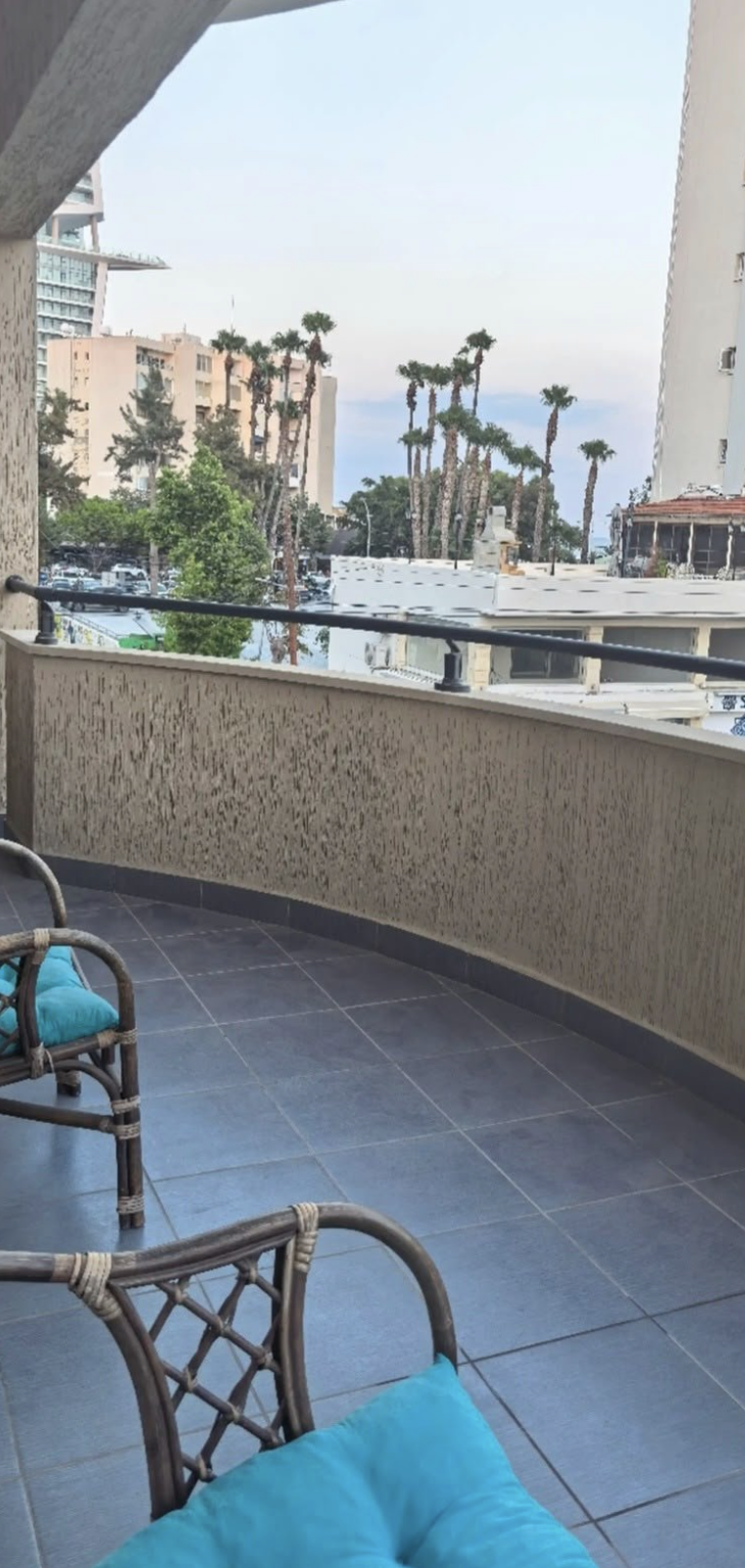 3-bed apartment opposite the sea in Neapolis, Limassol