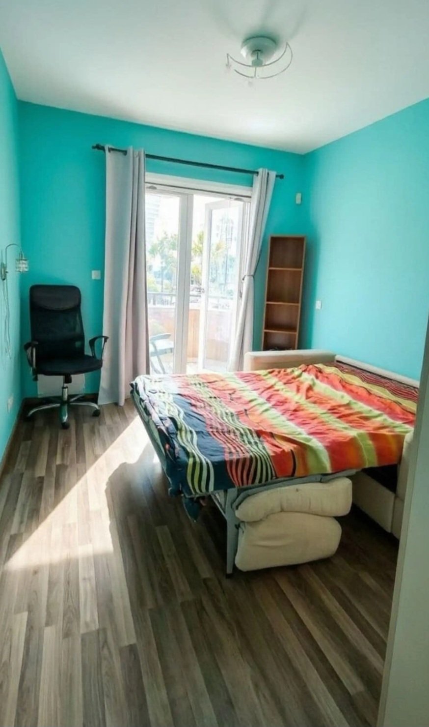 3-bed apartment opposite the sea in Neapolis, Limassol photo 10