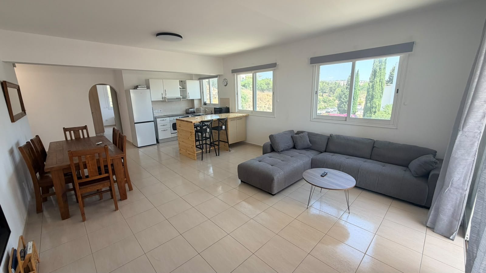 Modern 2-Bedroom Apartment in Universal, Paphos