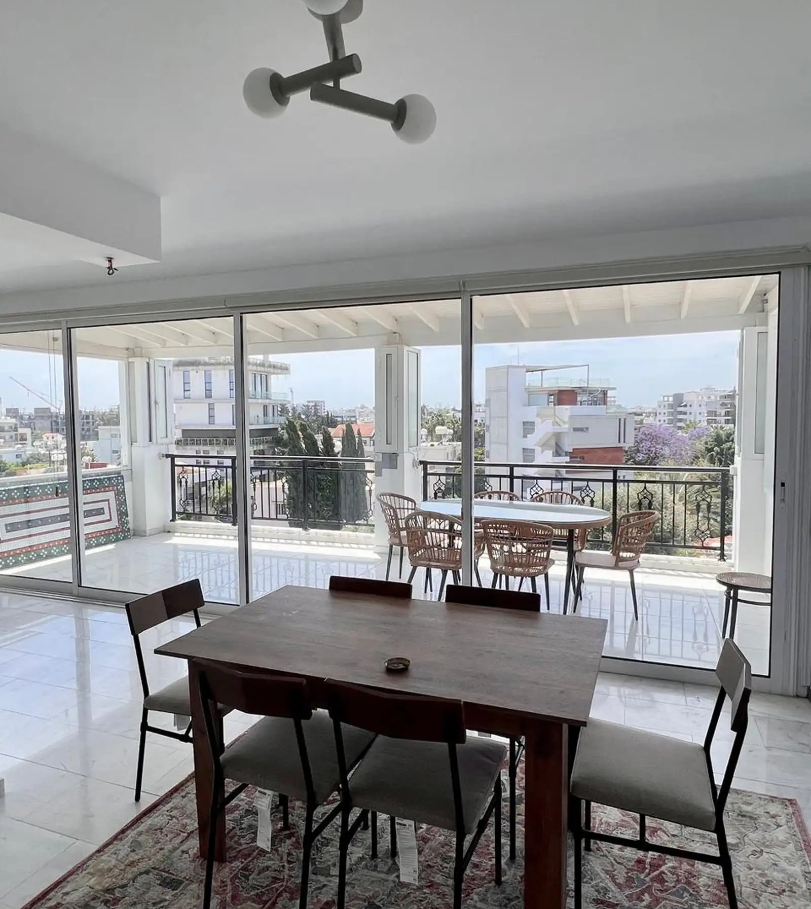 Renovated 3-bed furnished apartment in Katholiki, Limassol photo 10