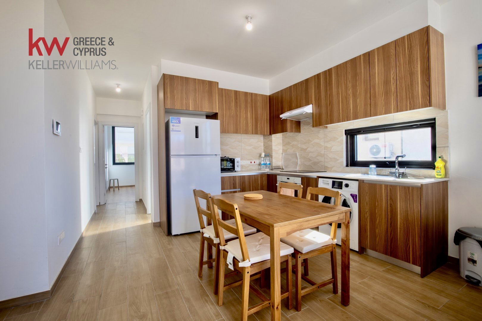 2-bed furnished apartment with balcony in Livadia, Larnaca photo 5