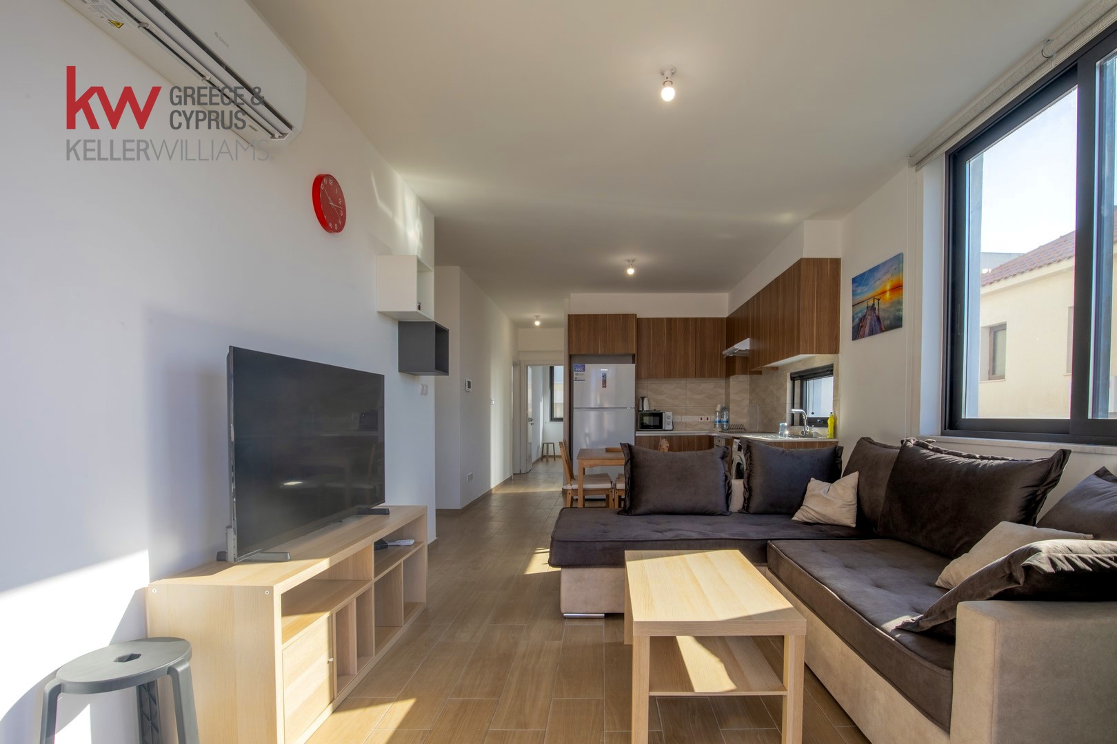 2-bed furnished apartment with balcony in Livadia, Larnaca photo 3