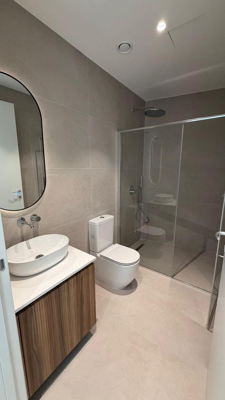 Modern 2-bedroom apartment in Germasogeia, Limassol photo 14