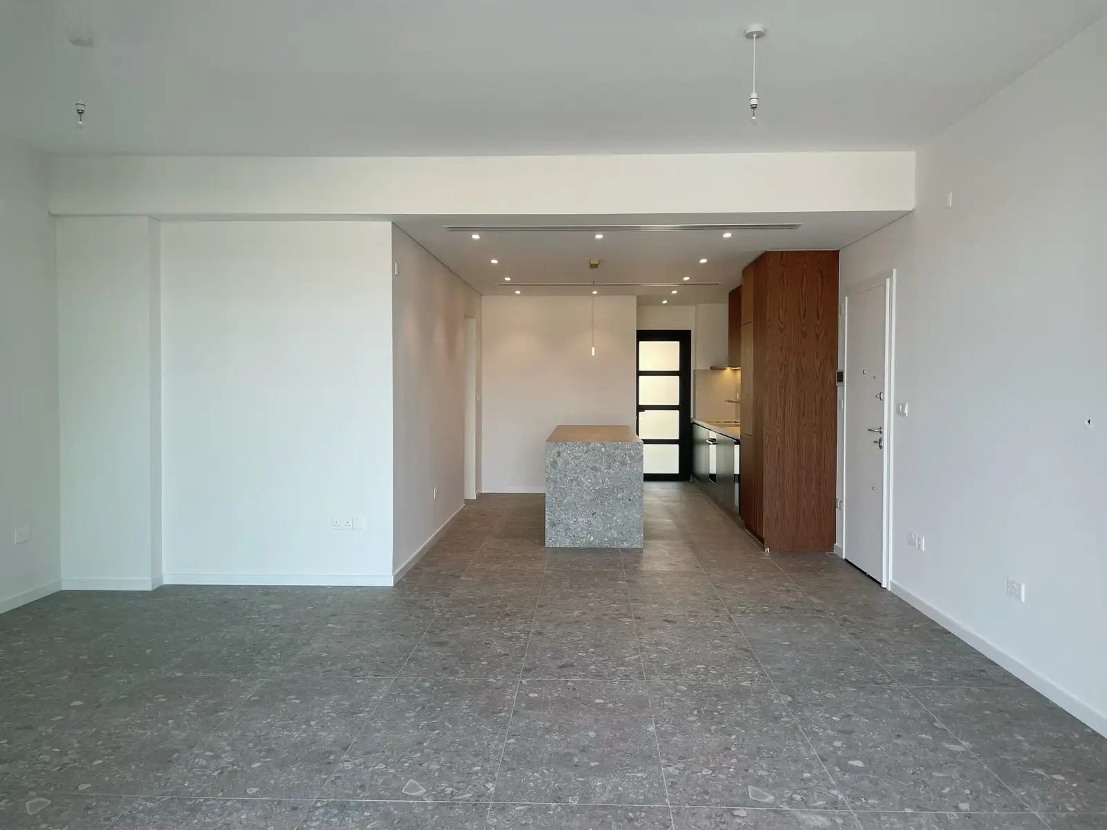 Modern 2-bedroom apartment in Katholiki, Limassol photo 6