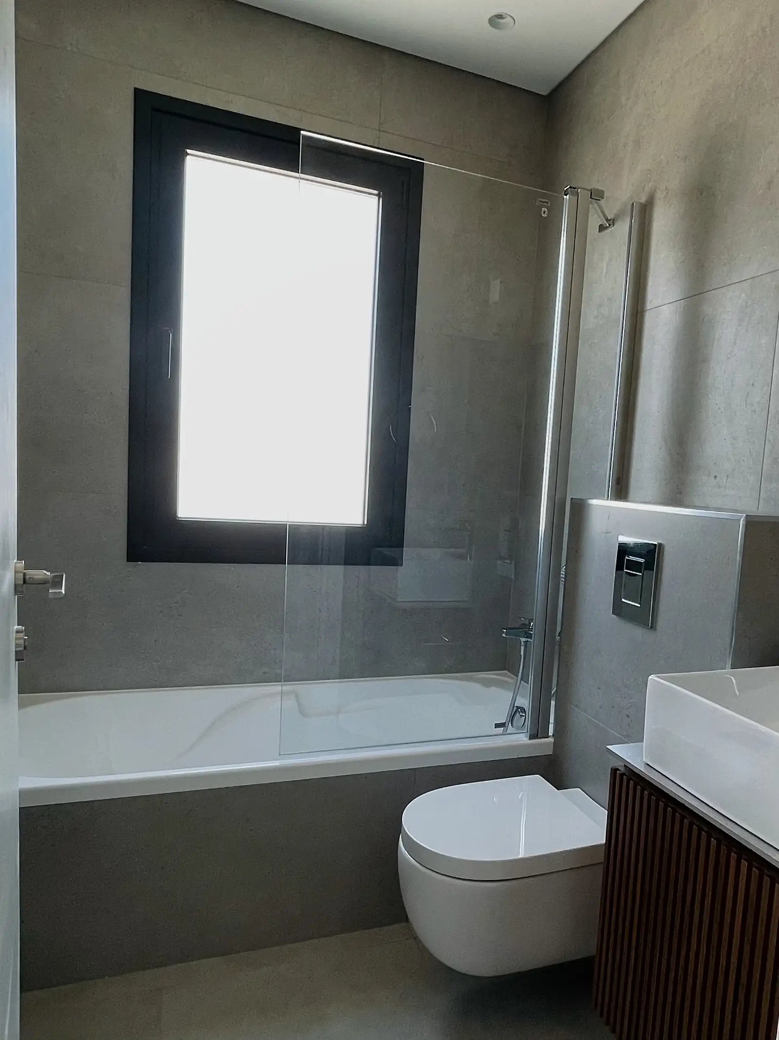 Modern 2-bedroom apartment in Katholiki, Limassol photo 14