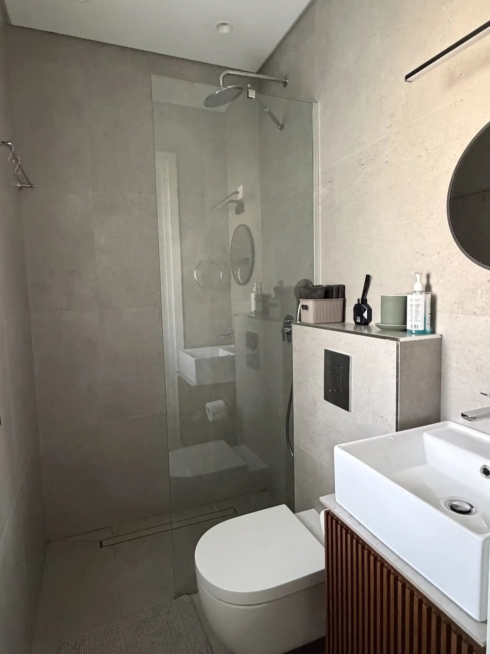 Modern 2-bedroom apartment in Katholiki, Limassol photo 11