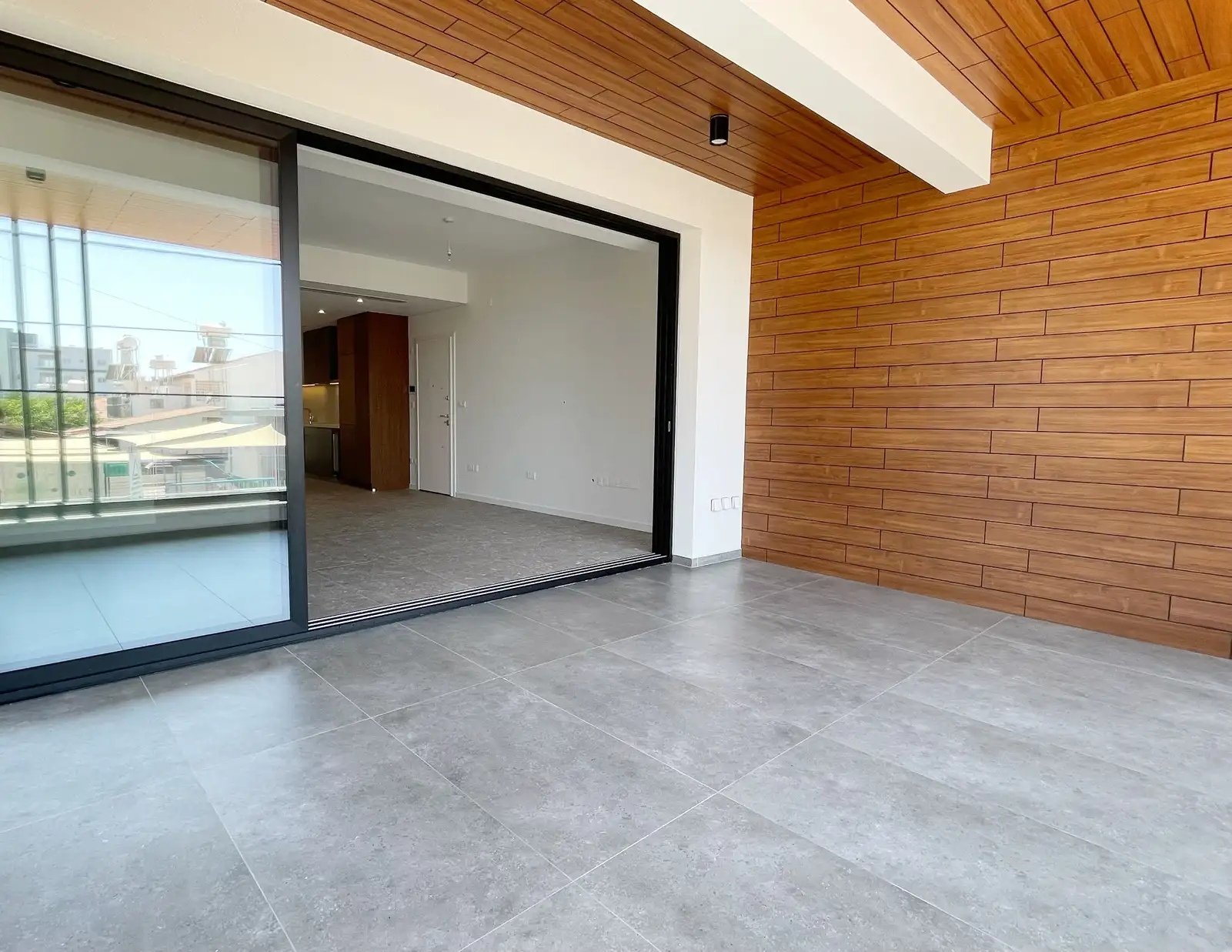 Modern 2-bedroom apartment in Katholiki, Limassol photo 15