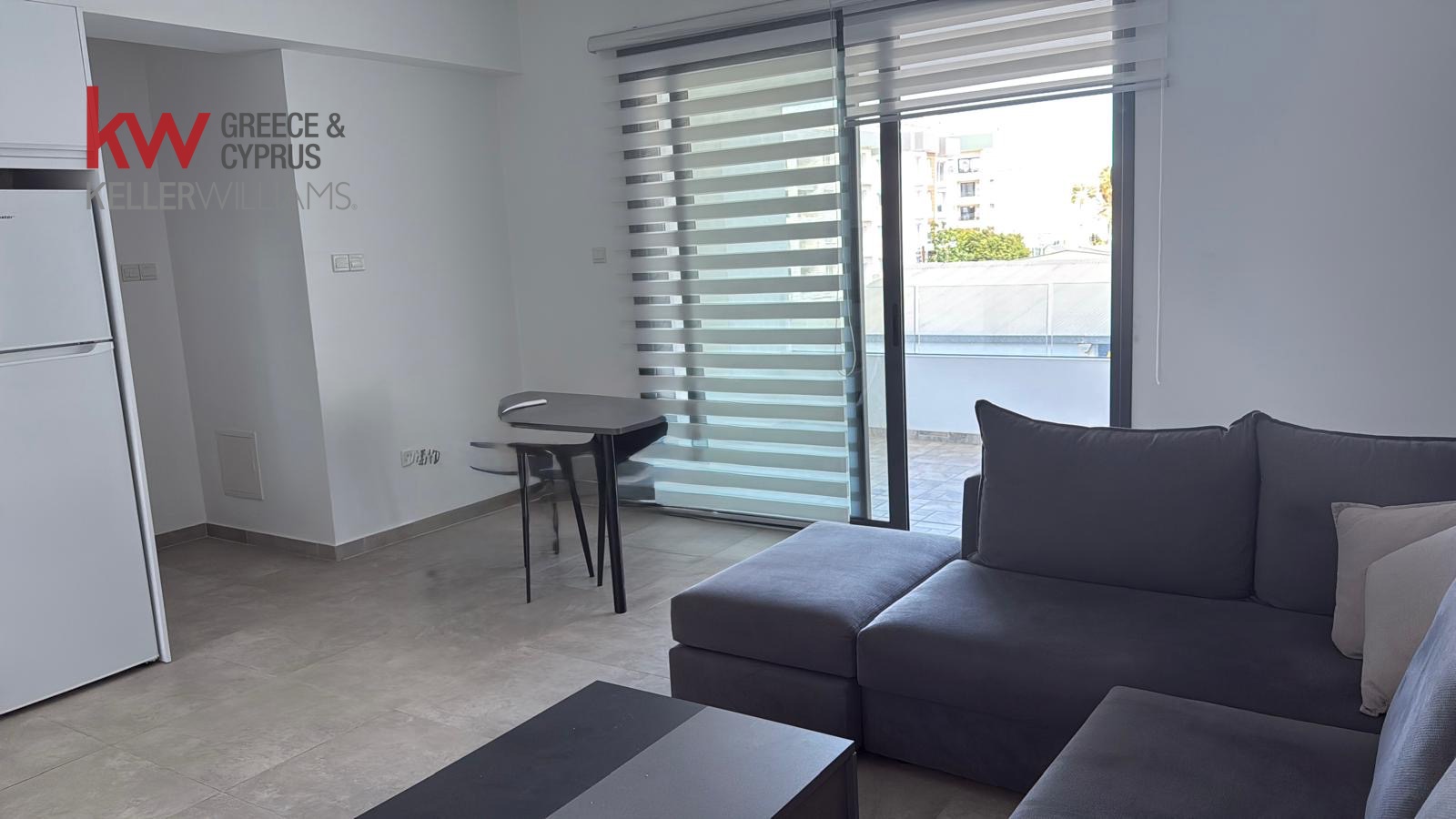 1-bed furnished apartment with balcony in Larnaca City photo 3